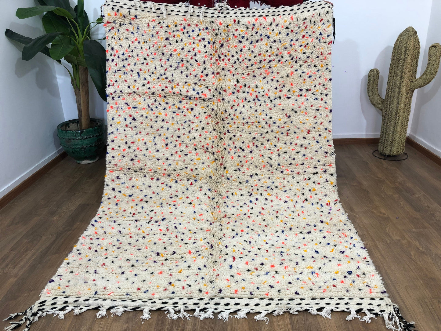 Custom Handmade Moroccan White Wool & Colorful Dots Beni Ouarian Rug - MarrakeshLoom
