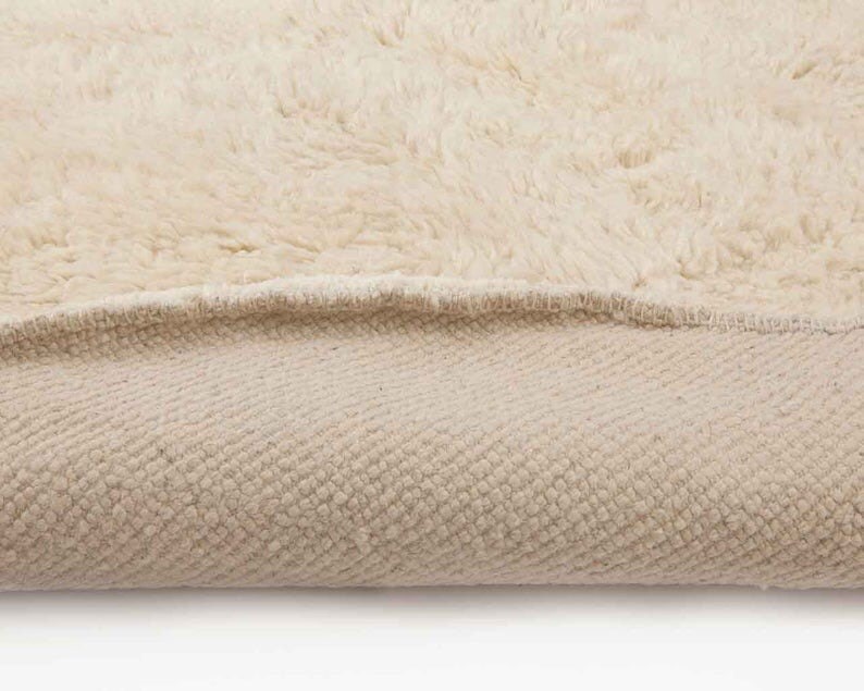 Custom Mid-Century Moroccan White Round Beni Ourain Circle Rug - MarrakeshLoom