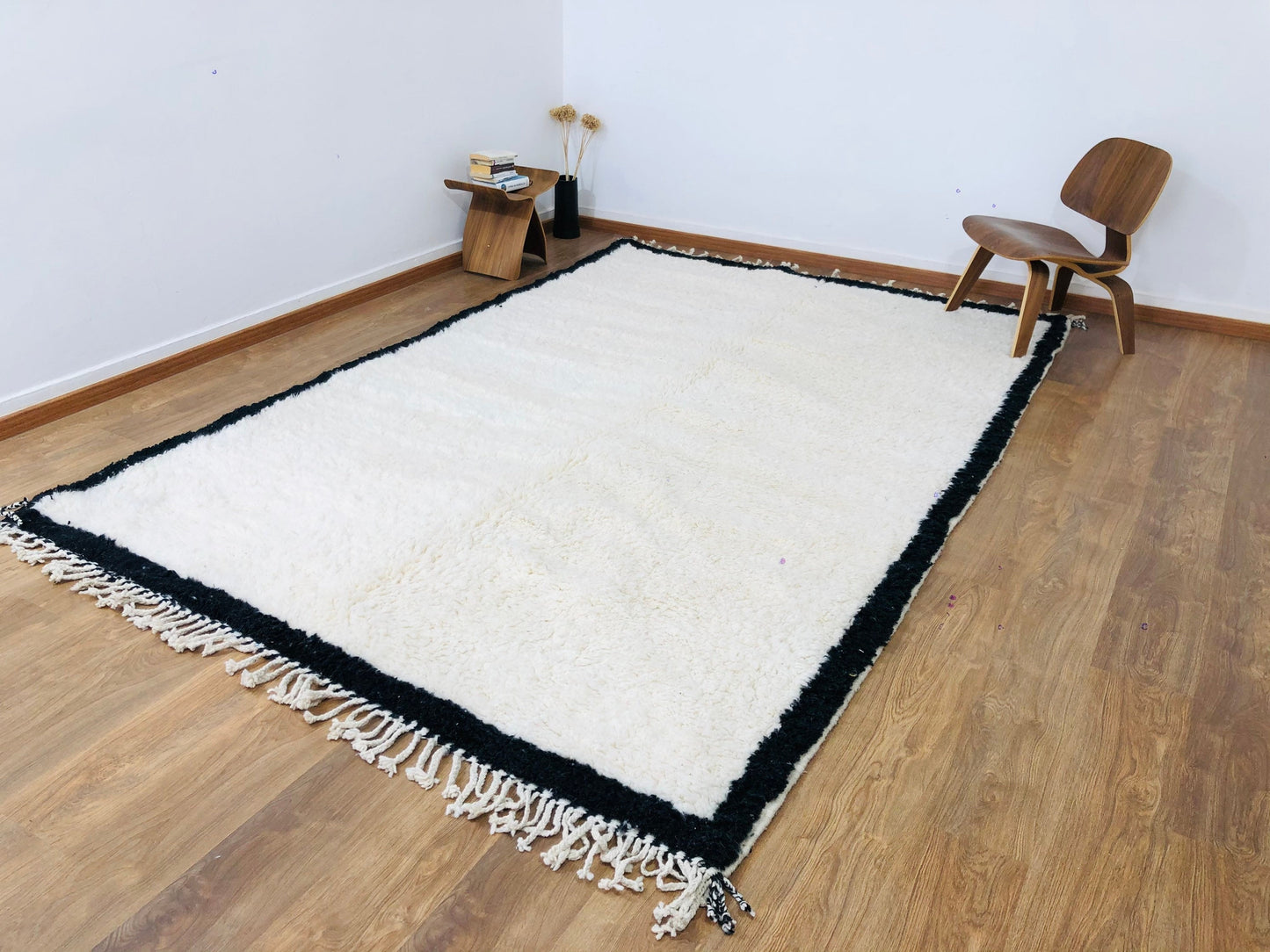 Custom Handmade Moroccan White Cream and Black Wool Beni Ourain Rug - MarrakeshLoom