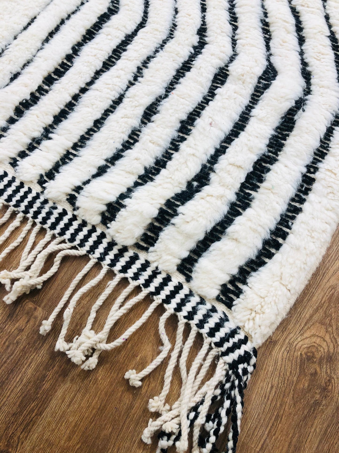 Custom Handmade Moroccan Nordic Scandinavian White & Black Beni Ourain Rug - MarrakeshLoom
