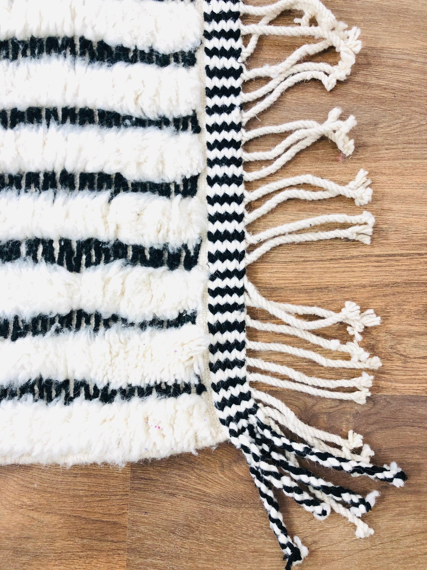 Custom Handmade Moroccan Nordic Scandinavian White & Black Beni Ourain Rug - MarrakeshLoom