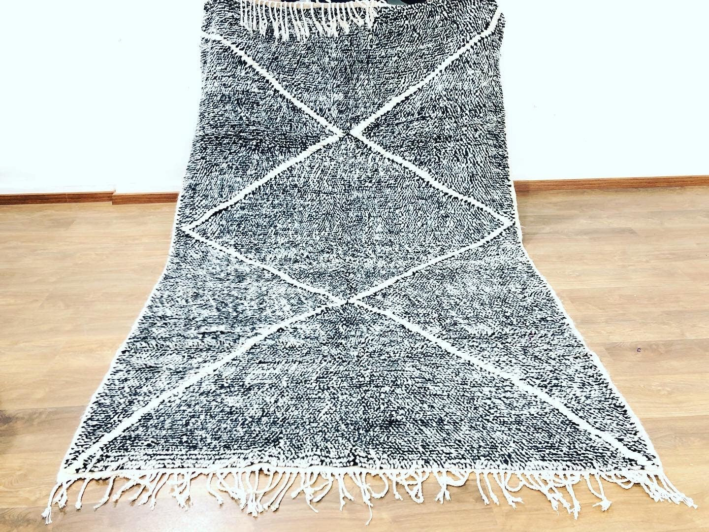 Custom Handmade Moroccan Black & White Geometric Beni Ourain Rug - MarrakeshLoom