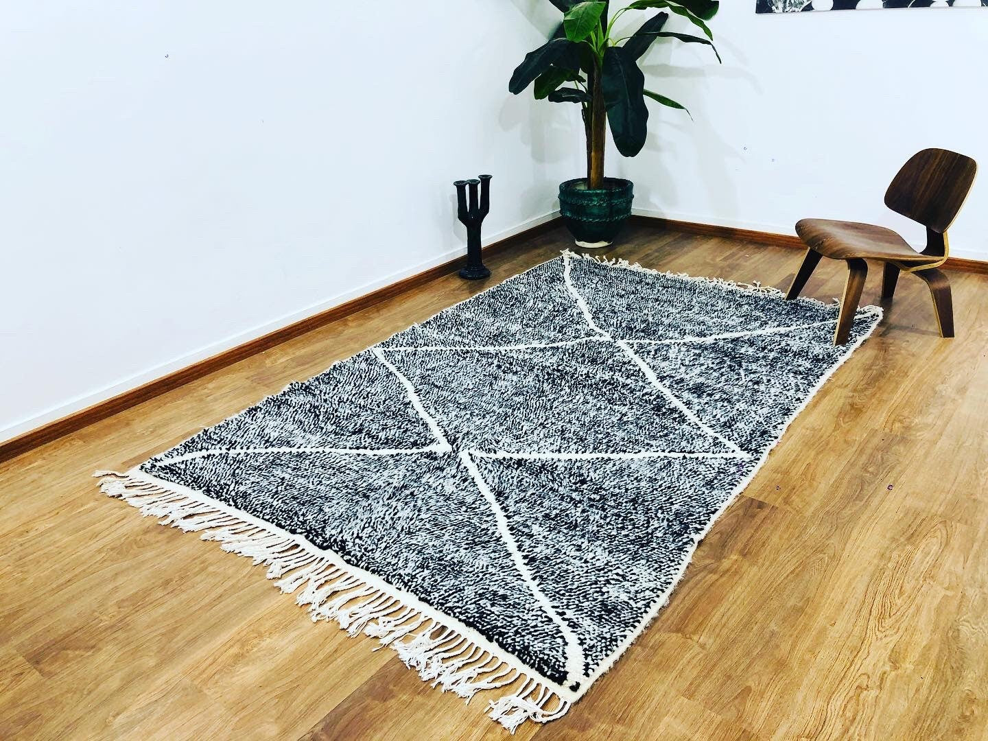 Custom Handmade Moroccan Black & White Geometric Beni Ourain Rug - MarrakeshLoom