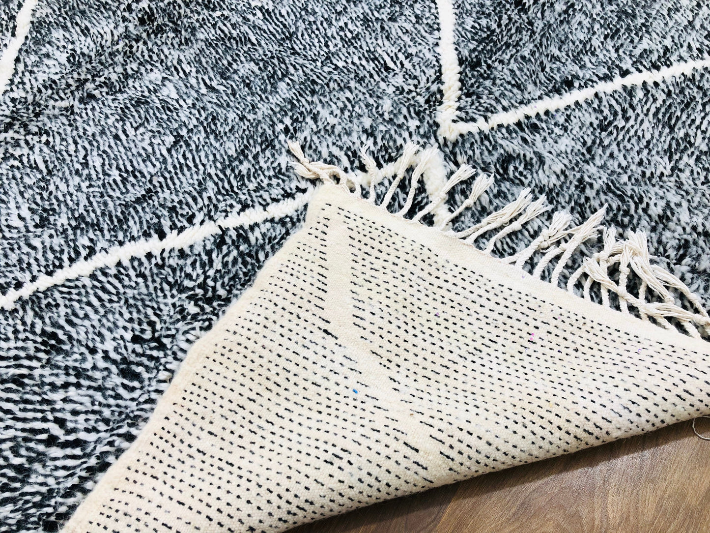 Custom Handmade Moroccan Black & White Geometric Beni Ourain Rug - MarrakeshLoom