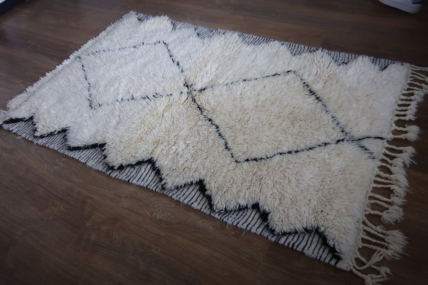Moroccan Beni Ourain rug "Lilla" - 160 CM x 104 CM - MarrakeshLoom