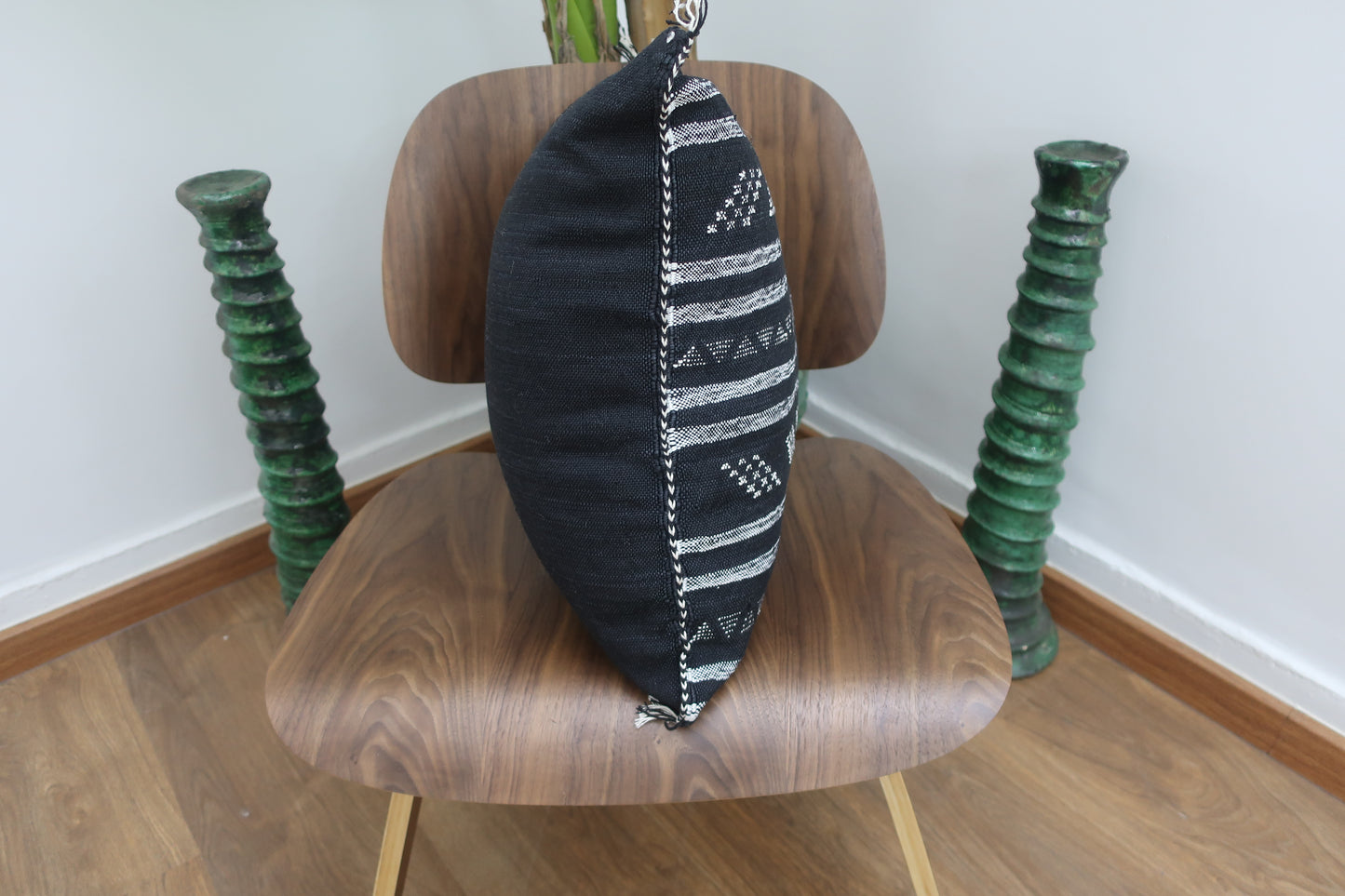 Moroccan cactus silk pillow - MarrakeshLoom