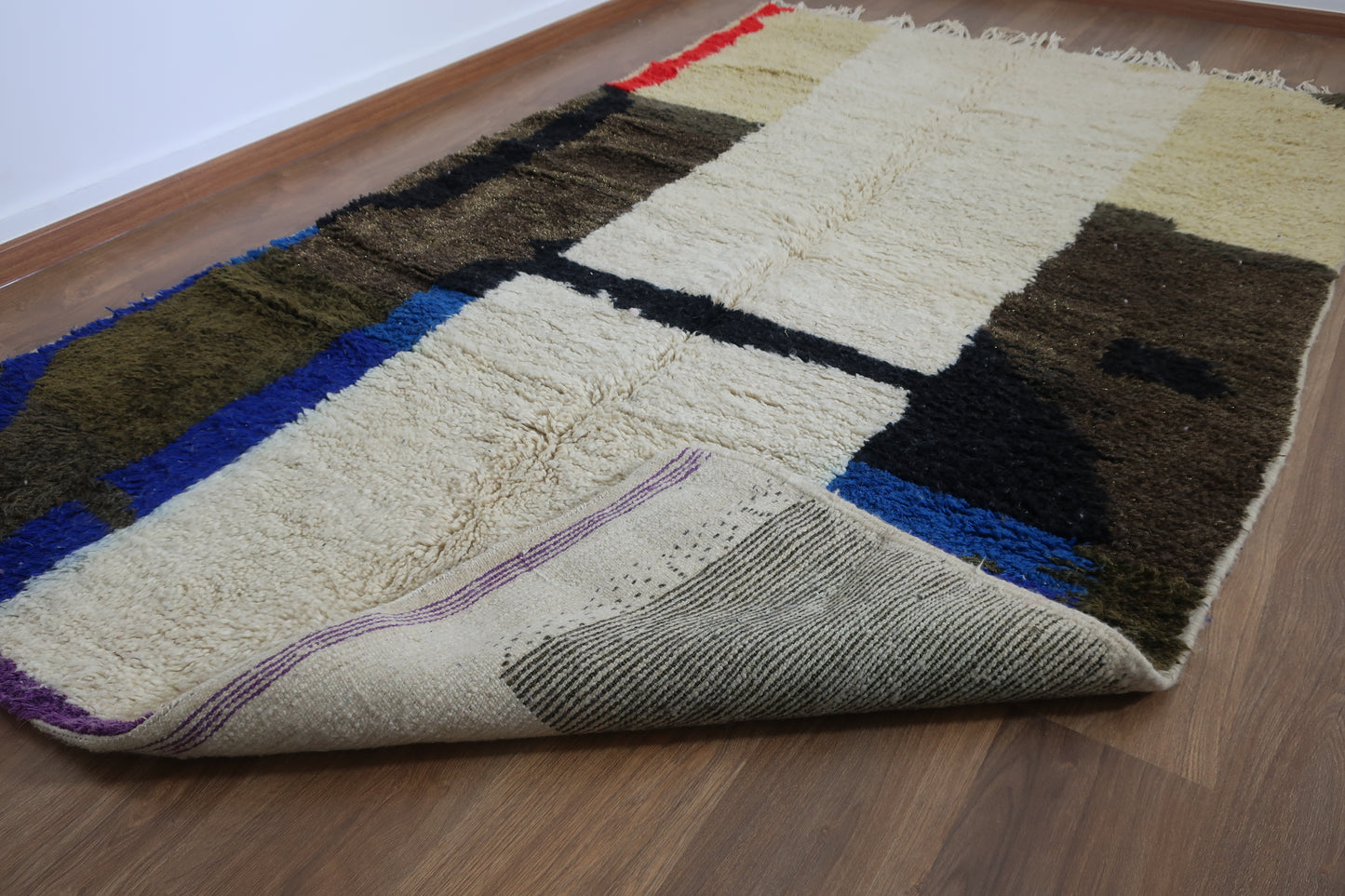 Moroccan Berber Azilal Rug "Fériel" - 8.53 FT x 5.11 FT ( 260 CM x 156 CM ) - MarrakeshLoom