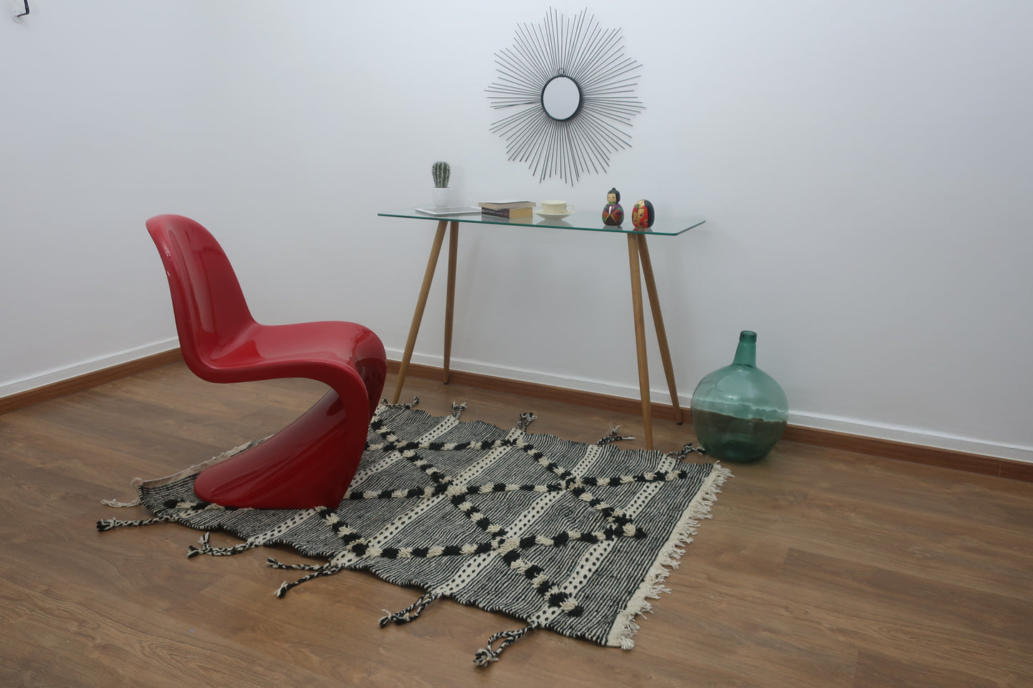 Moroccan Zanafi Kilim Rug "Zelda", 4.79 x 3.31 FT ( 146 x 101 CM) - MarrakeshLoom