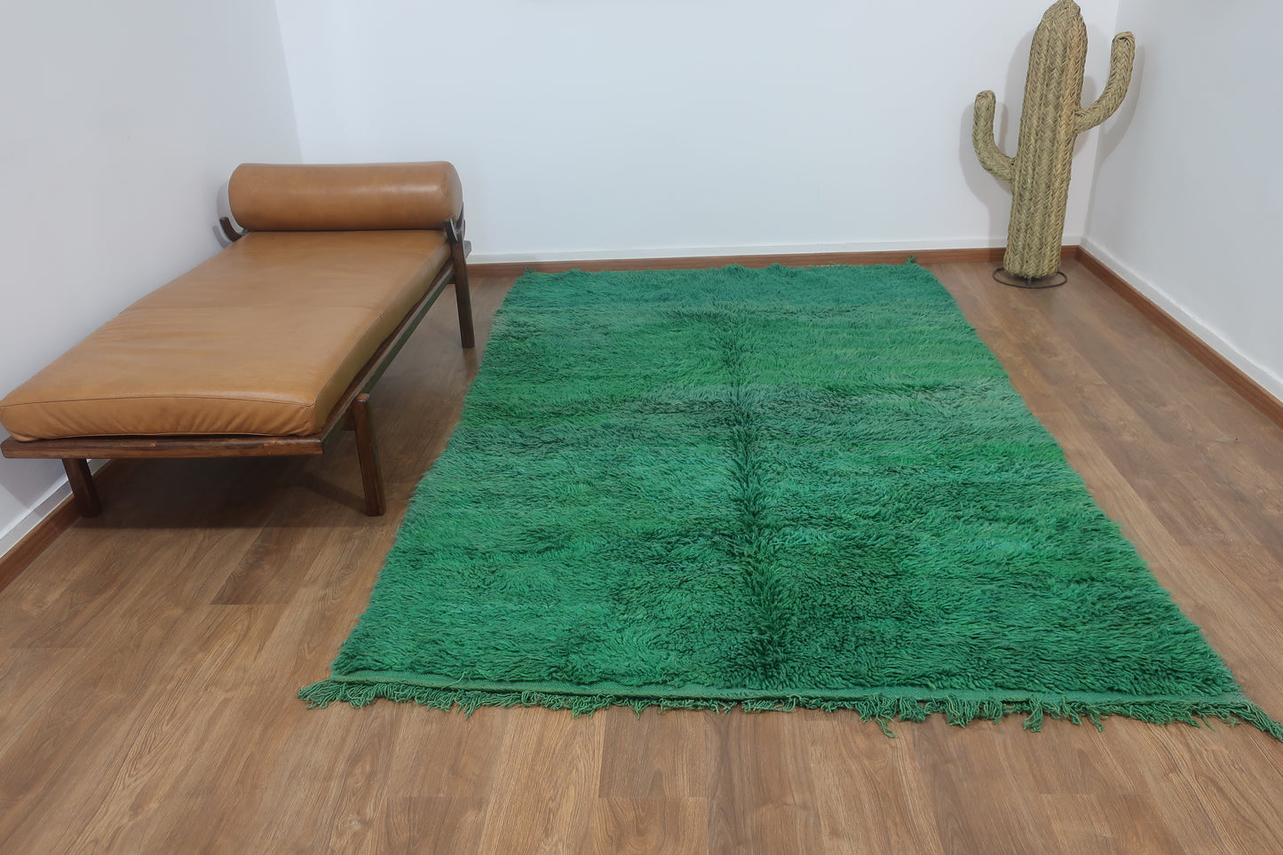 Vintage Moroccan Berber shaggy wool Rug - 9.38 FT X 5.90 FT ( 286 Cm X 180 Cm ) Authentic handwoven carpet - MarrakeshLoom