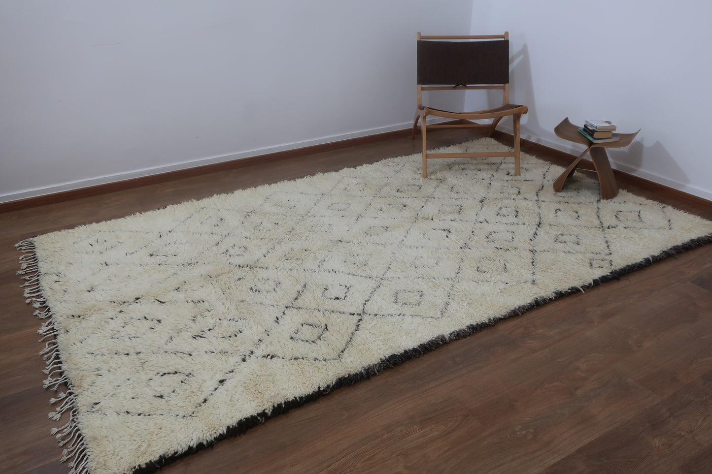 Vintage Moroccan Berber Beni Ourain shaggy wool Rug - 10.30 FT X 5.57 FT ( 314 CM X 170 CM ) , Authentic handwoven carpet - MarrakeshLoom