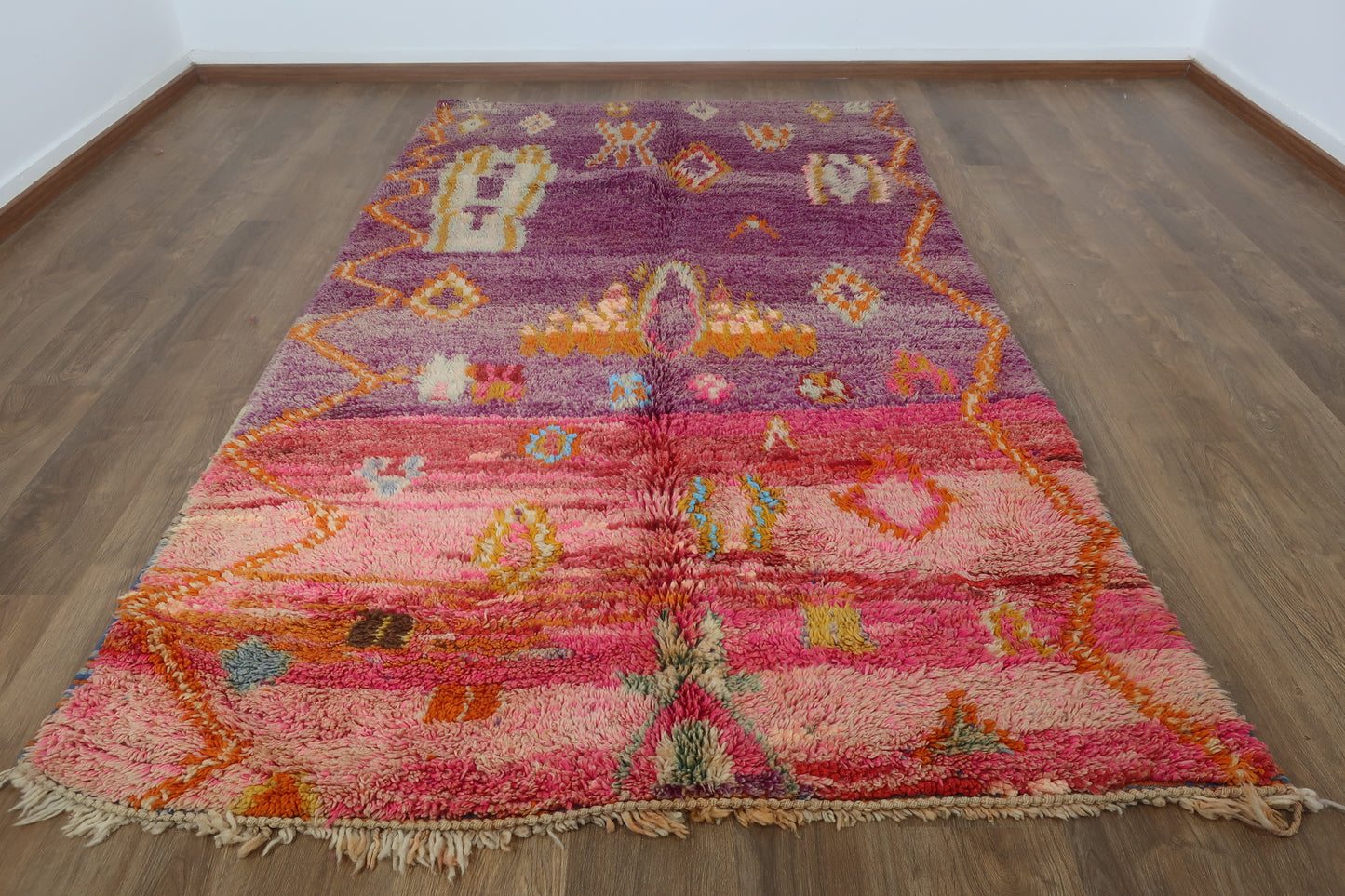 Vintage Handmade Moroccan Berber wool Rug - 8.59 FT× 4.92 FT ( 262 CM ×150 CM ) , Authentic handwoven carpet - MarrakeshLoom