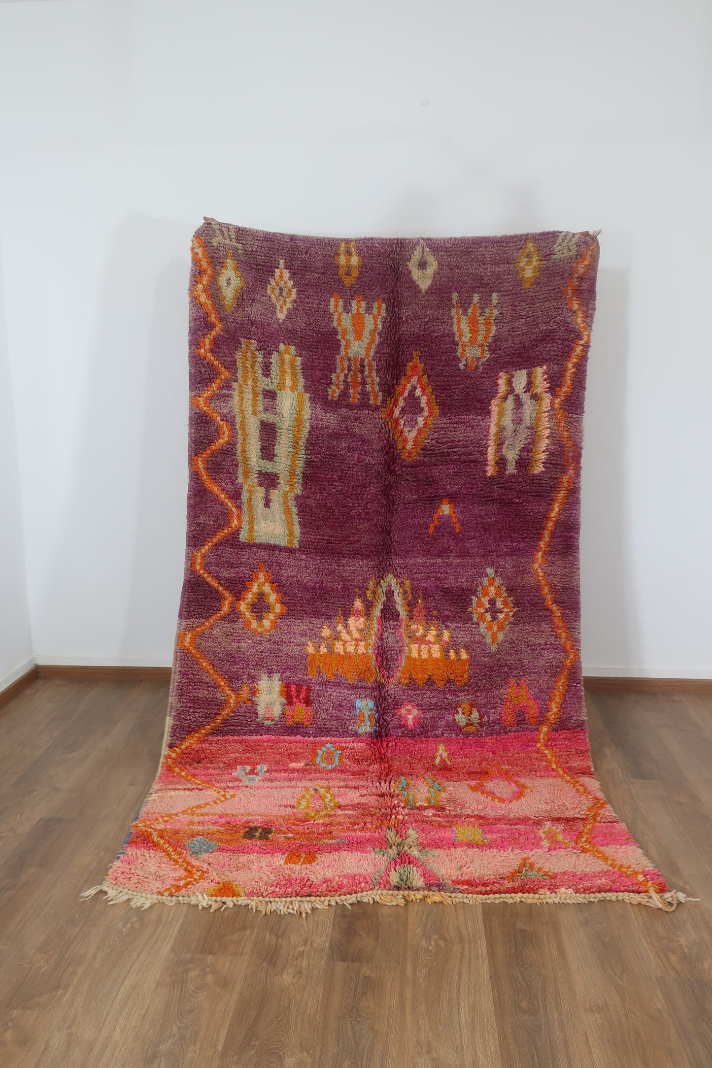 Vintage Handmade Moroccan Berber wool Rug - 8.59 FT× 4.92 FT ( 262 CM ×150 CM ) , Authentic handwoven carpet - MarrakeshLoom