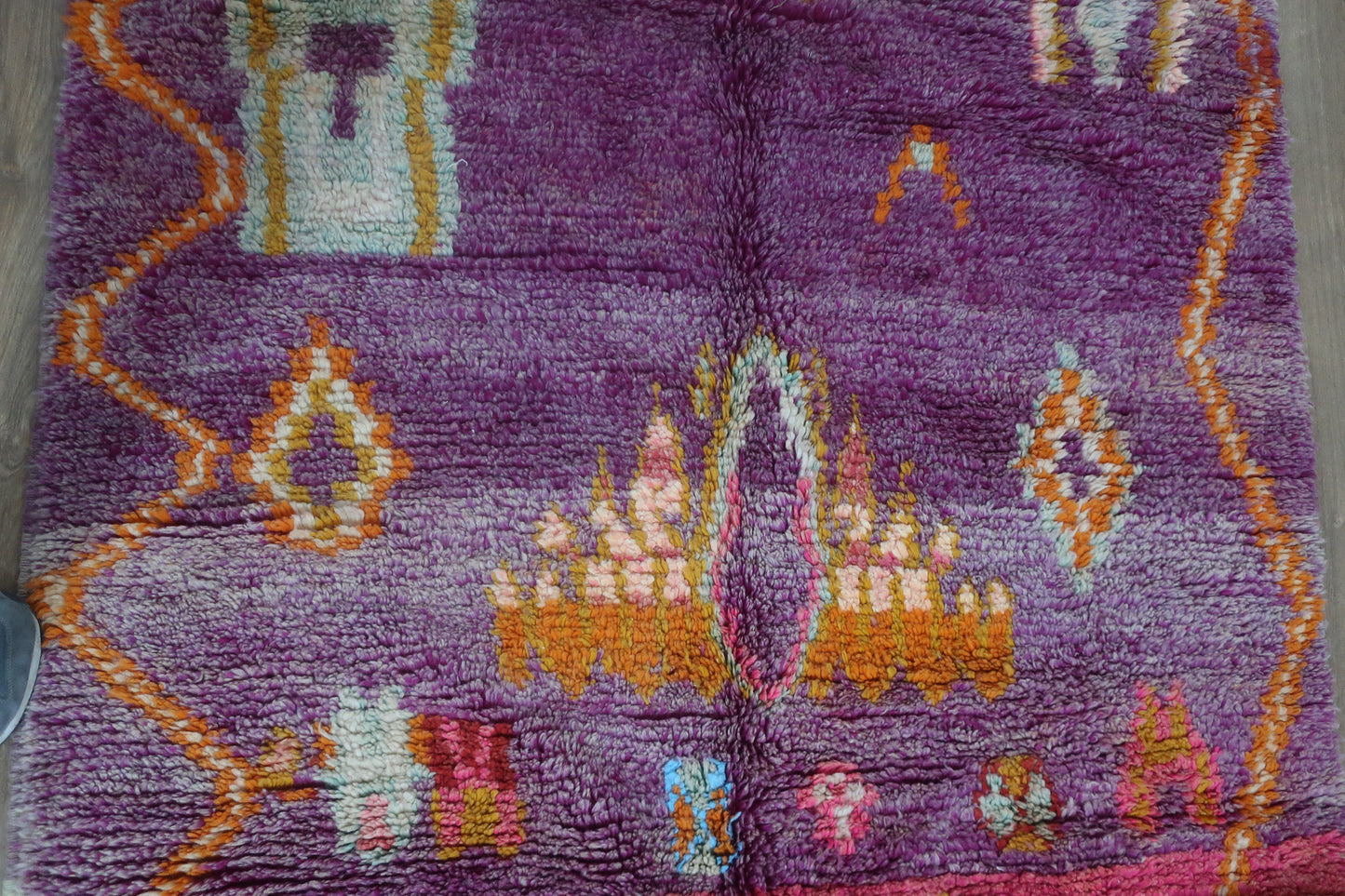 Vintage Handmade Moroccan Berber wool Rug - 8.59 FT× 4.92 FT ( 262 CM ×150 CM ) , Authentic handwoven carpet - MarrakeshLoom