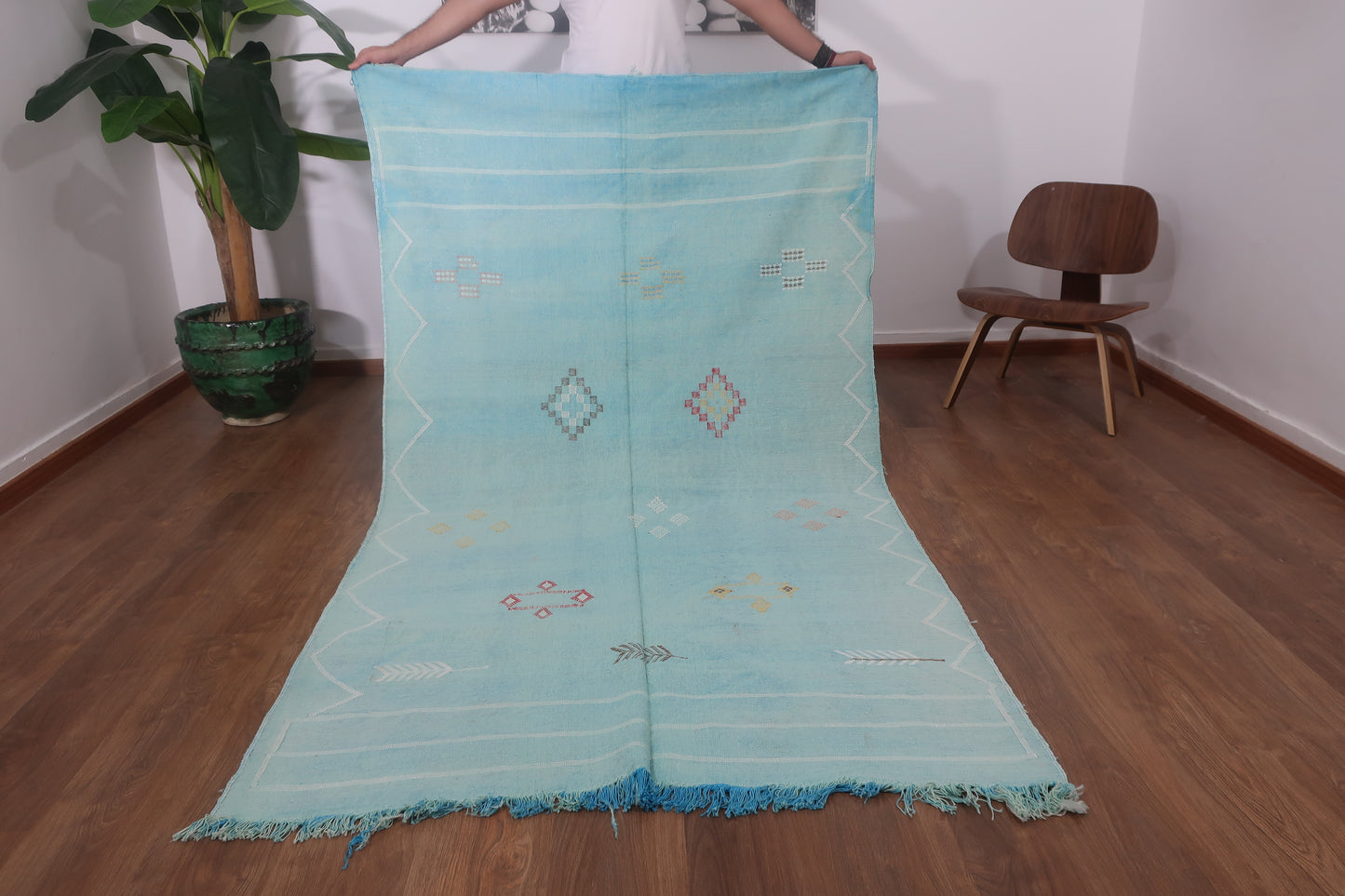Handmade Moroccan Cactus silk Sabra area rug , 7.93 FT × 4.36 FT ( 242 Cm × 133 Cm ), Authentic handwoven carpet - MarrakeshLoom