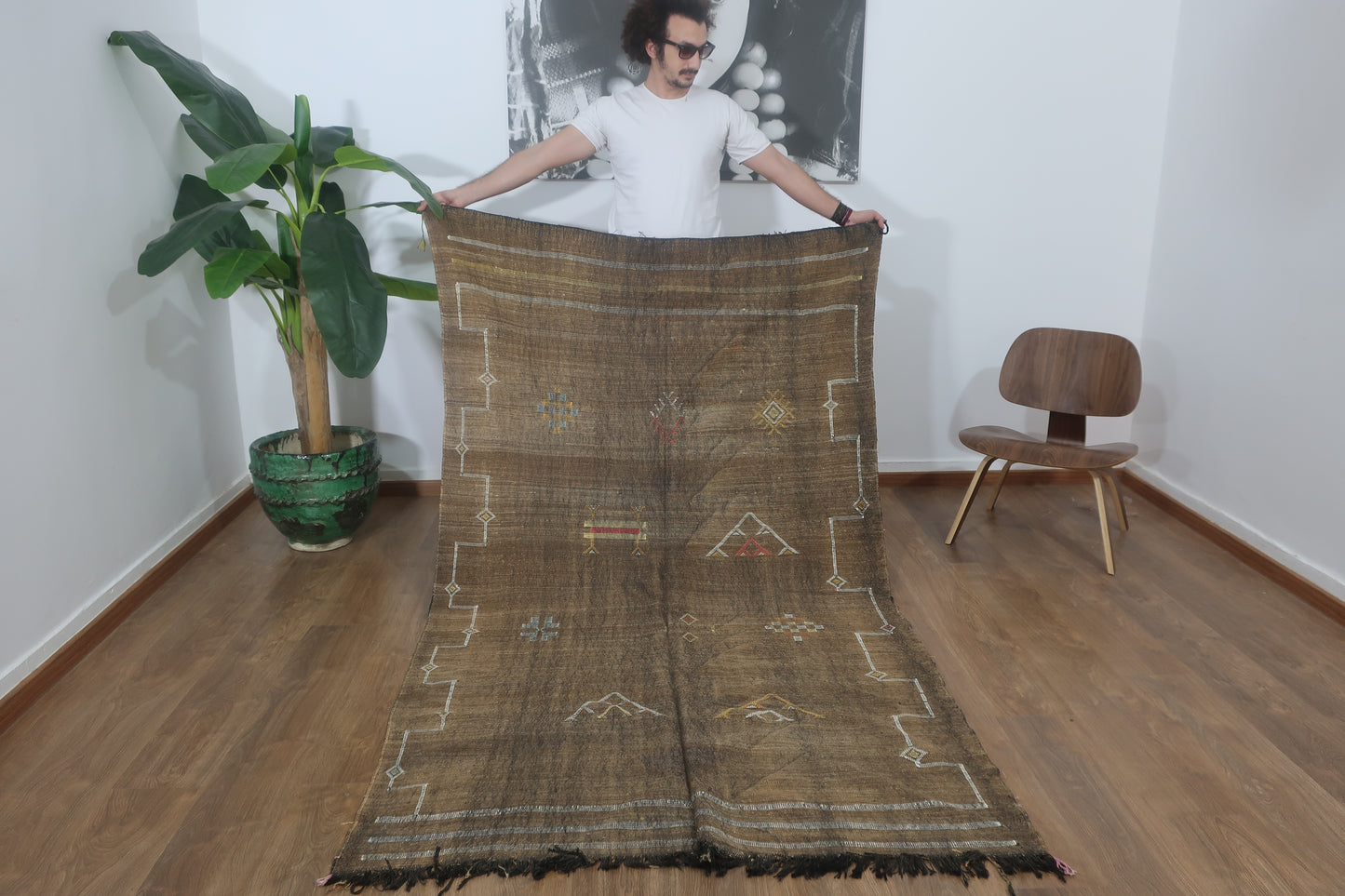 Handmade Moroccan Cactus silk Sabra area rug , 7.77 FT × 4.46 FT ( 237 Cm × 136 Cm ), Authentic handwoven carpet - MarrakeshLoom