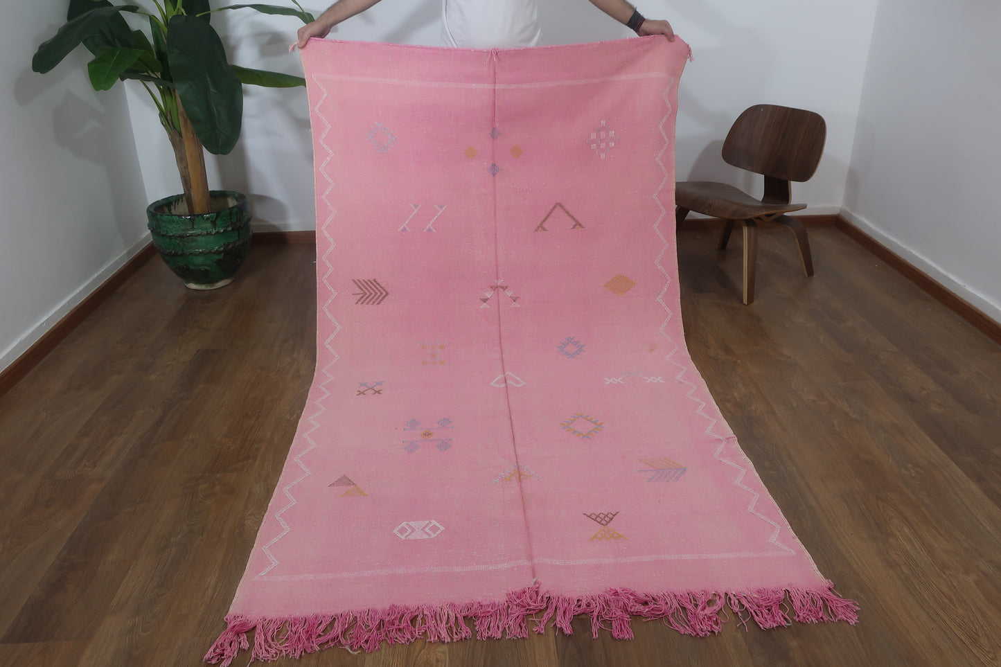 Handmade Moroccan Cactus silk Sabra area rug , 7.61 FT × 4.33 FT ( 232 Cm × 132 Cm ), Authentic handwoven carpet - MarrakeshLoom
