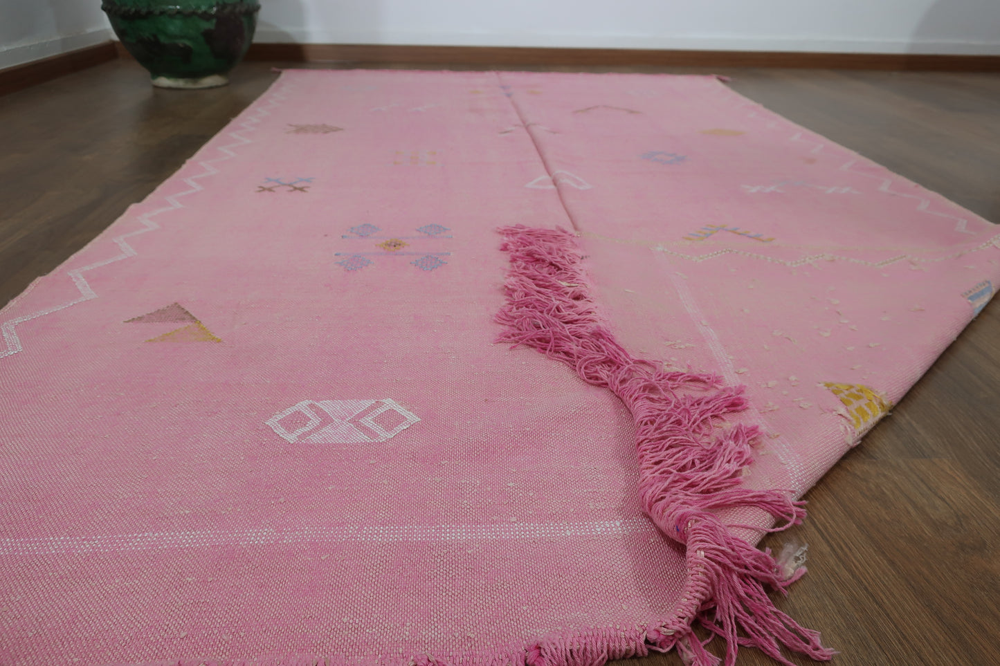 Handmade Moroccan Cactus silk Sabra area rug , 7.61 FT × 4.33 FT ( 232 Cm × 132 Cm ), Authentic handwoven carpet - MarrakeshLoom