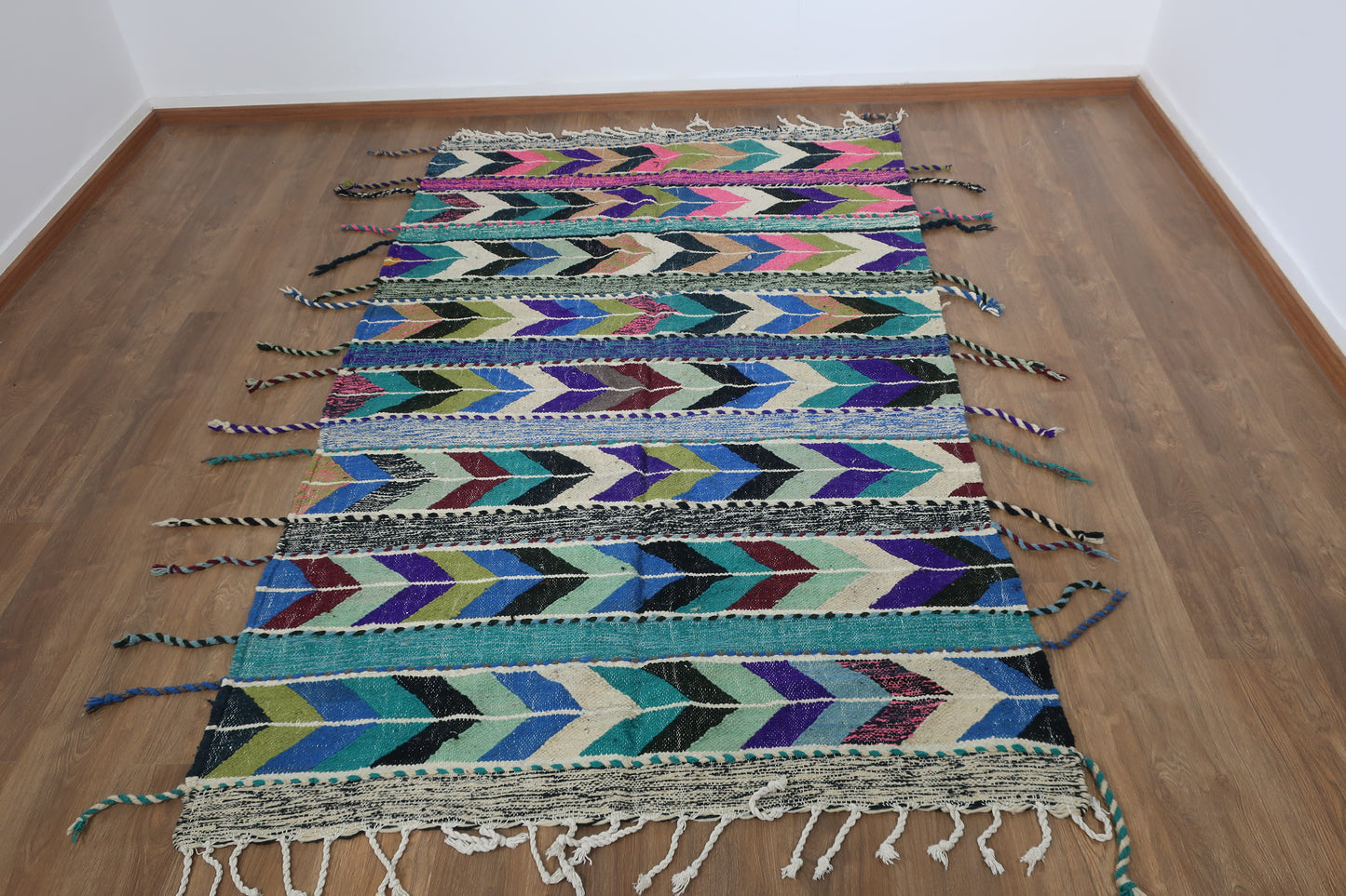 Handwoven Moroccan flat-weave wool Kilim area rug - ( 250 × 150 Cm ) - MarrakeshLoom