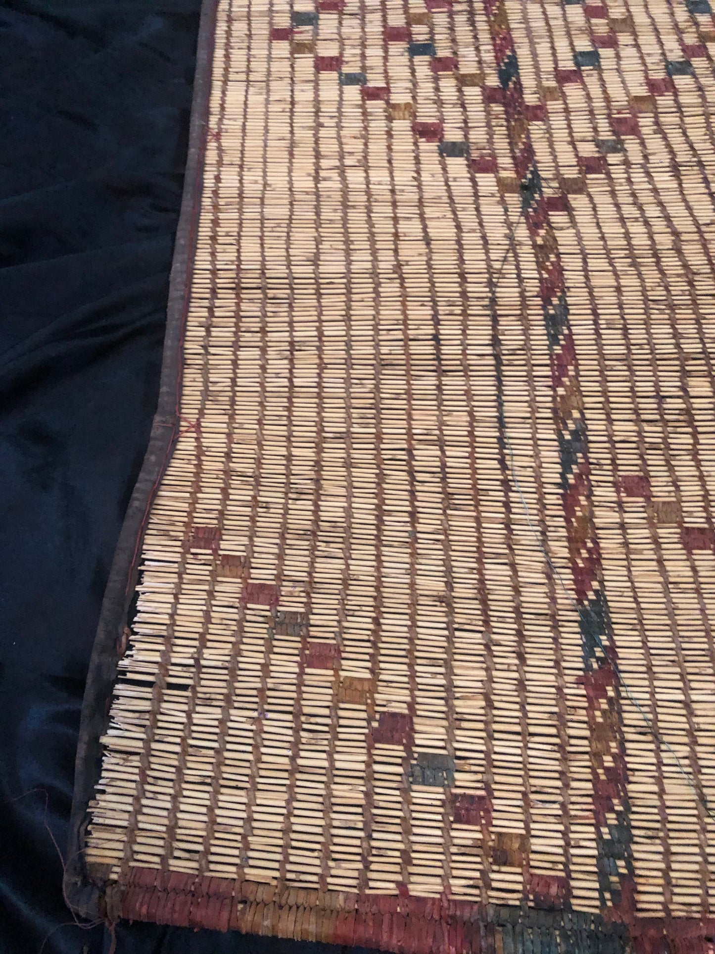 Vintage Small Handmade Tuareg Mat Area Rug - ( 103 Cm × 97 Cm ) Authentic Ethnic Tribal Nomadic Sahara Desert Rug - MarrakeshLoom