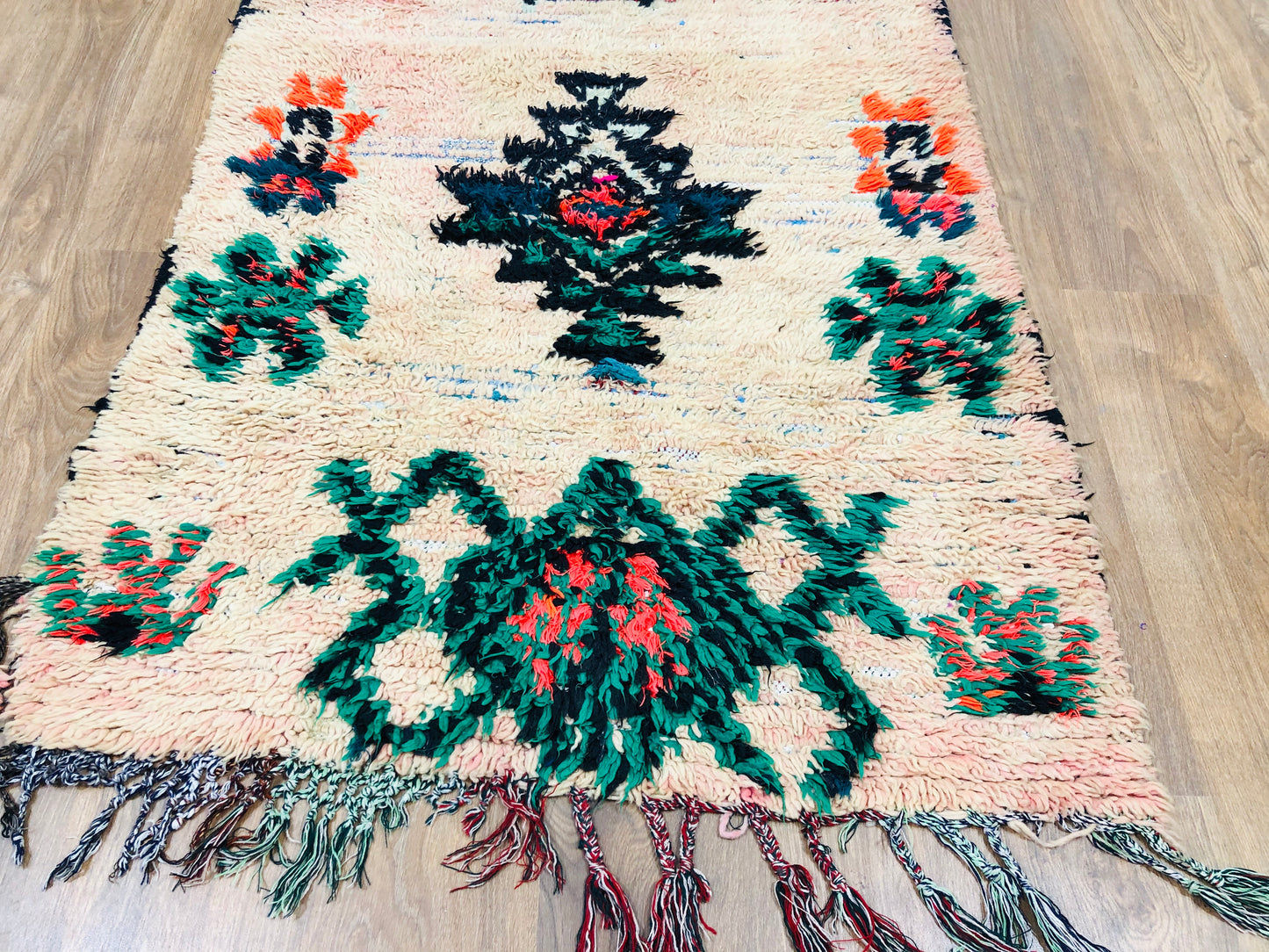 Vintage Moroccan Berber Boujaad wool Runner - 12.13 FT × 3.11 FT ( 370 Cm × 95 Cm ) Authentic handwoven Boujad Carpet, Free Shipping - MarrakeshLoom