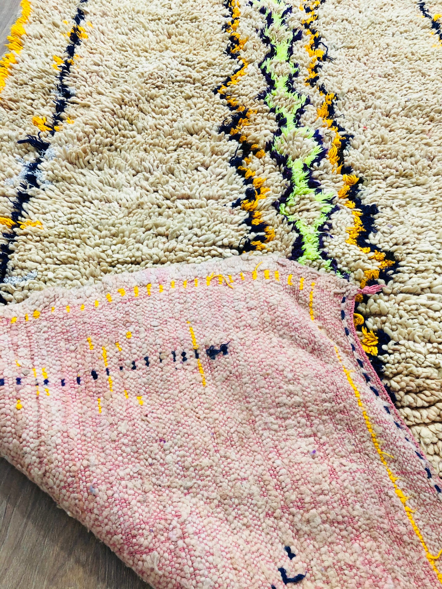 Vintage Moroccan Berber wool Rug - ( 263 × 130 Cm ) - MarrakeshLoom
