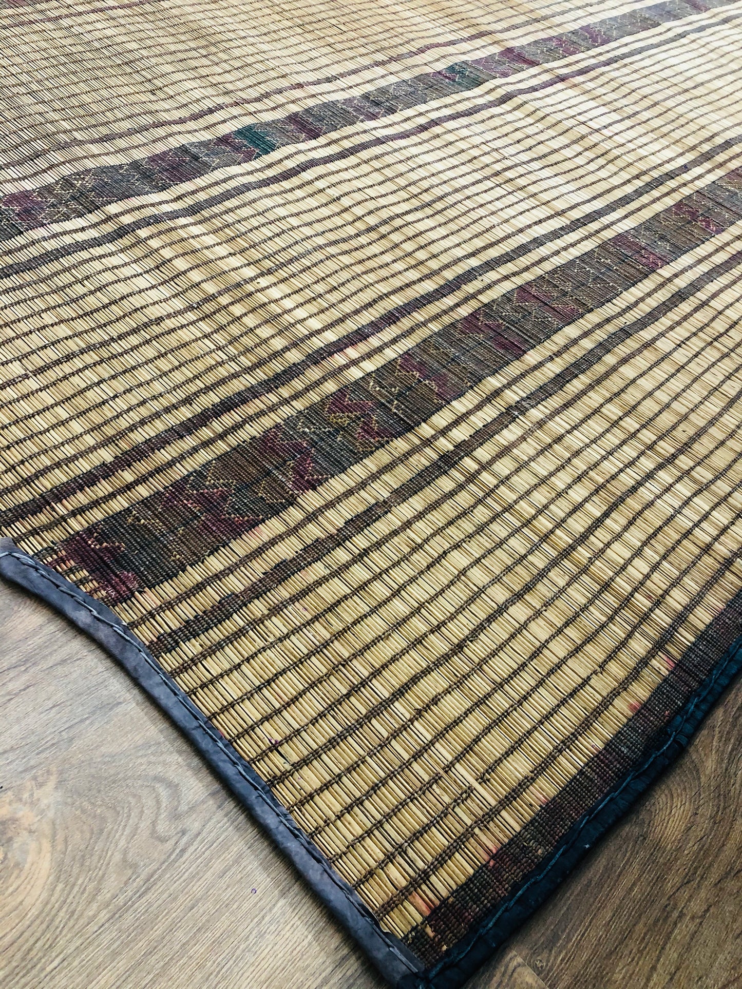 Vintage Handmade Tuareg Mat Area Rug - 7.57 FT × 5.31 FT ( 231 Cm × 162 Cm ) Authentic Ethnic Tribal Nomadic Sahara Desert Rug - MarrakeshLoom
