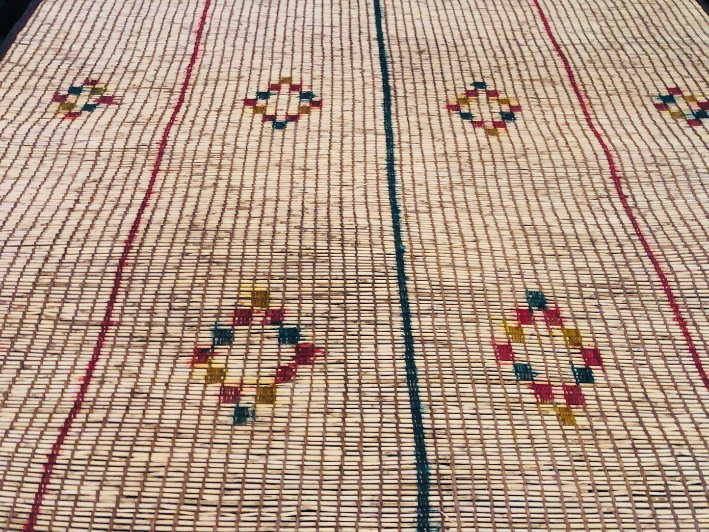 Vintage Small Handmade Tuareg Mat Area Rug - ( 106 Cm × 96 Cm ) Authentic Ethnic Tribal Nomadic Sahara Desert Rug - MarrakeshLoom