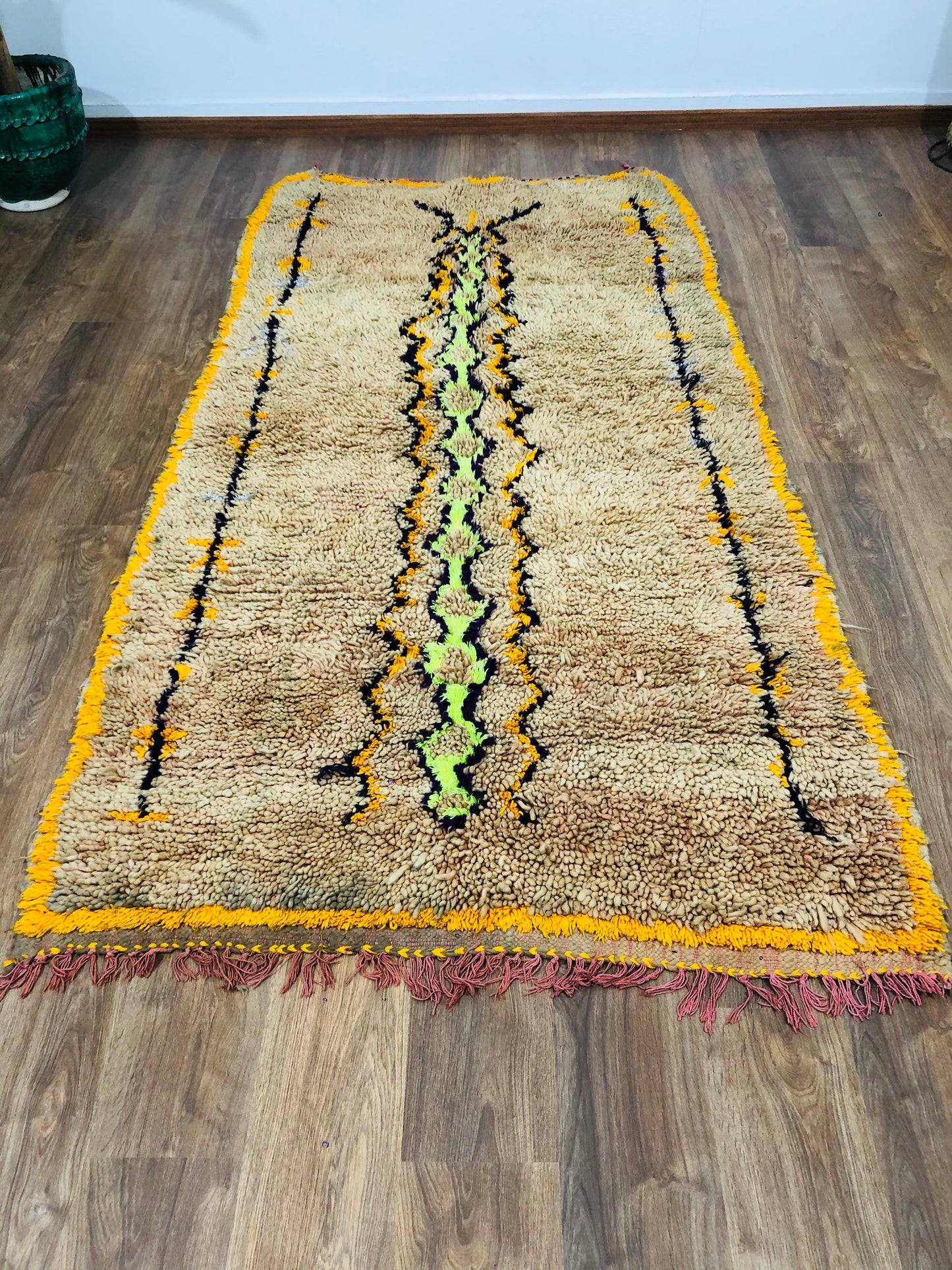 Vintage Moroccan Berber wool Rug - ( 263 × 130 Cm ) - MarrakeshLoom