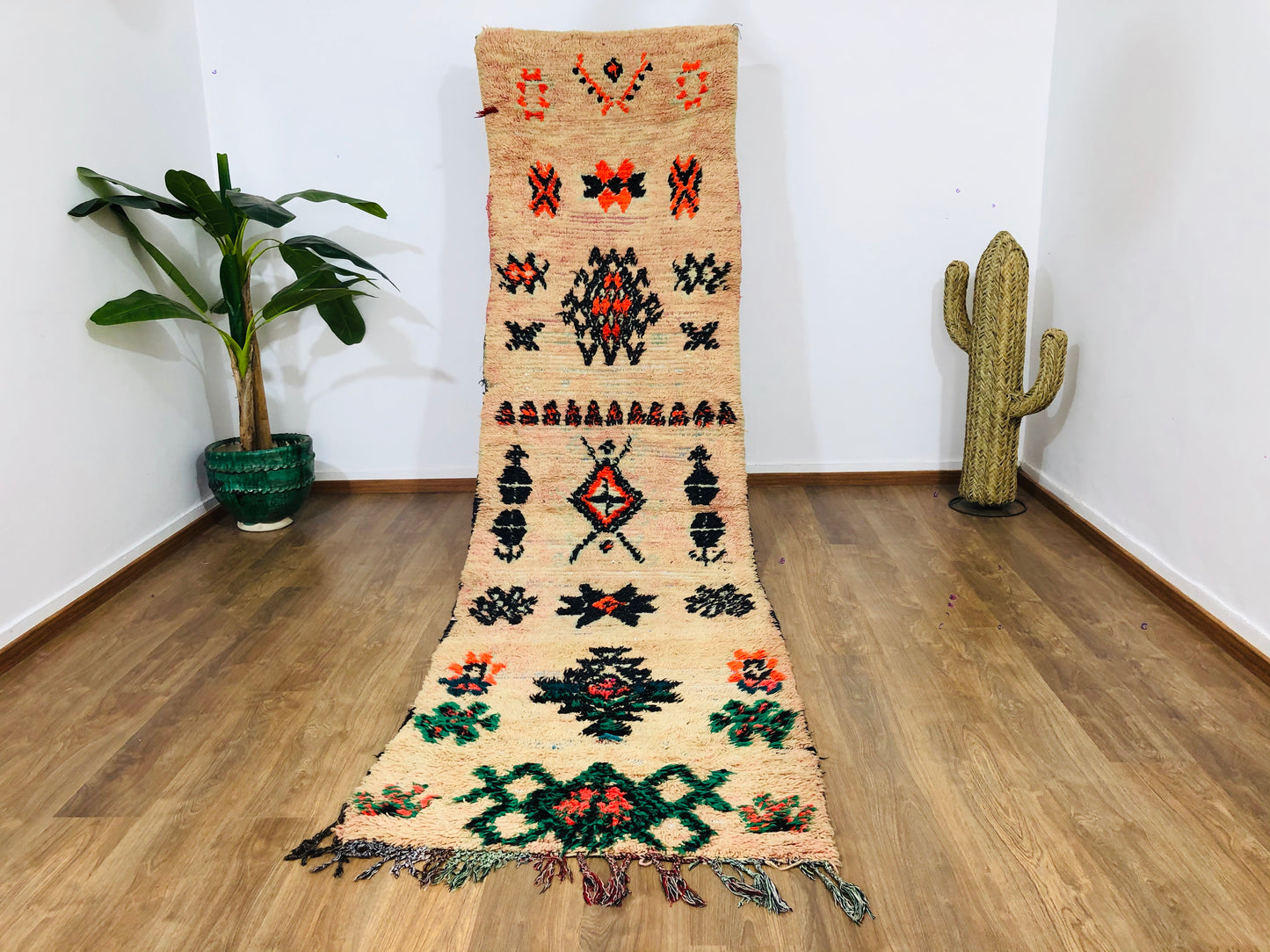 Vintage Moroccan Berber Boujaad wool Runner - 12.13 FT × 3.11 FT ( 370 Cm × 95 Cm ) Authentic handwoven Boujad Carpet, Free Shipping - MarrakeshLoom