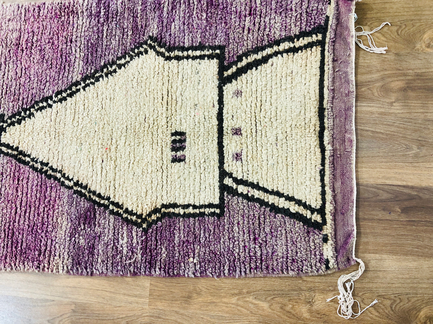 Vintage Moroccan Berber Wool Boujaad Runner - 7.80 FT × 2.78 FT ( 238 Cm × 85 Cm ), Authentic Boujad Carpet - MarrakeshLoom