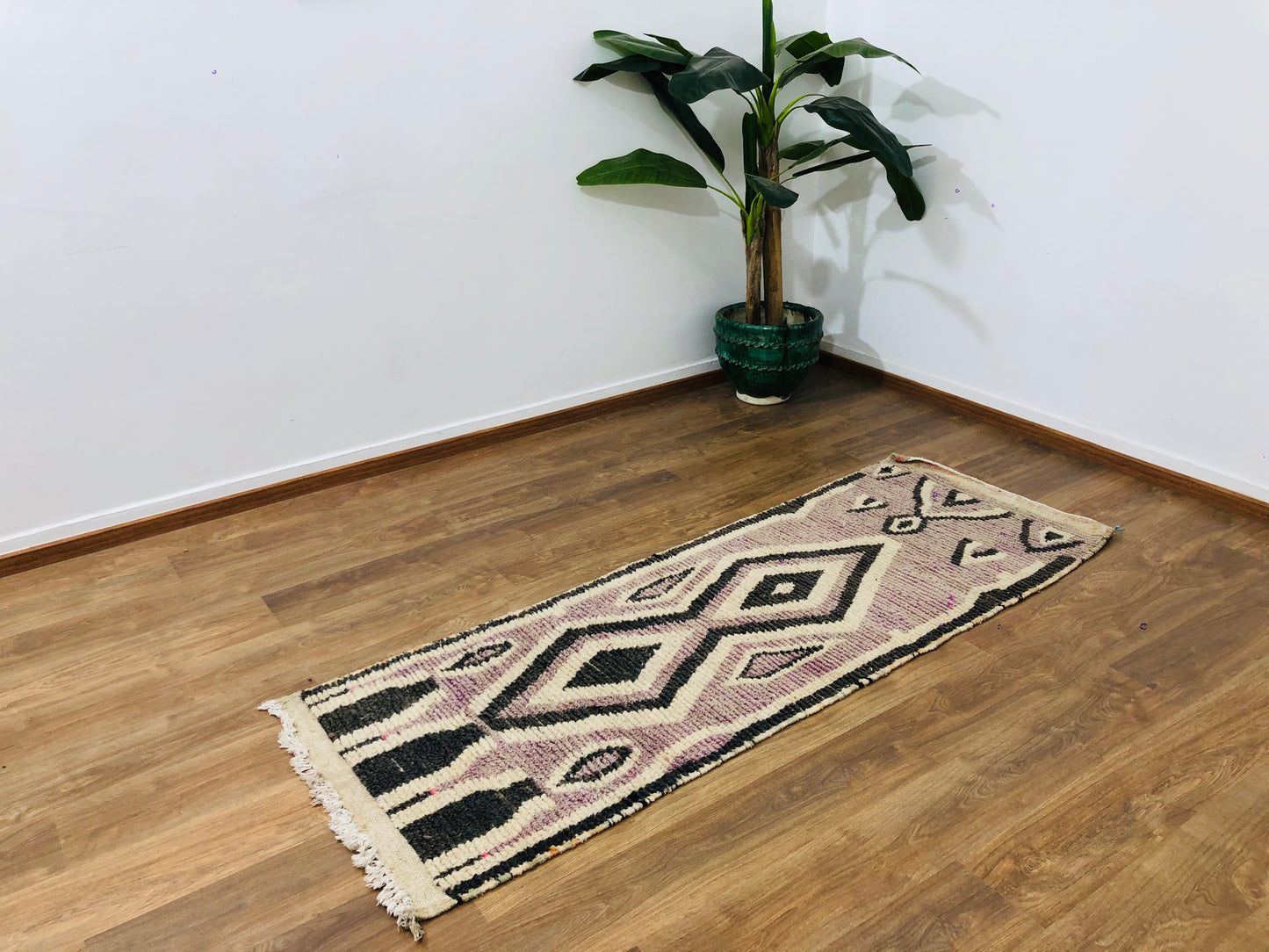 Vintage Moroccan Berber wool Runner - ( 222 Cm × 80 Cm ) - MarrakeshLoom
