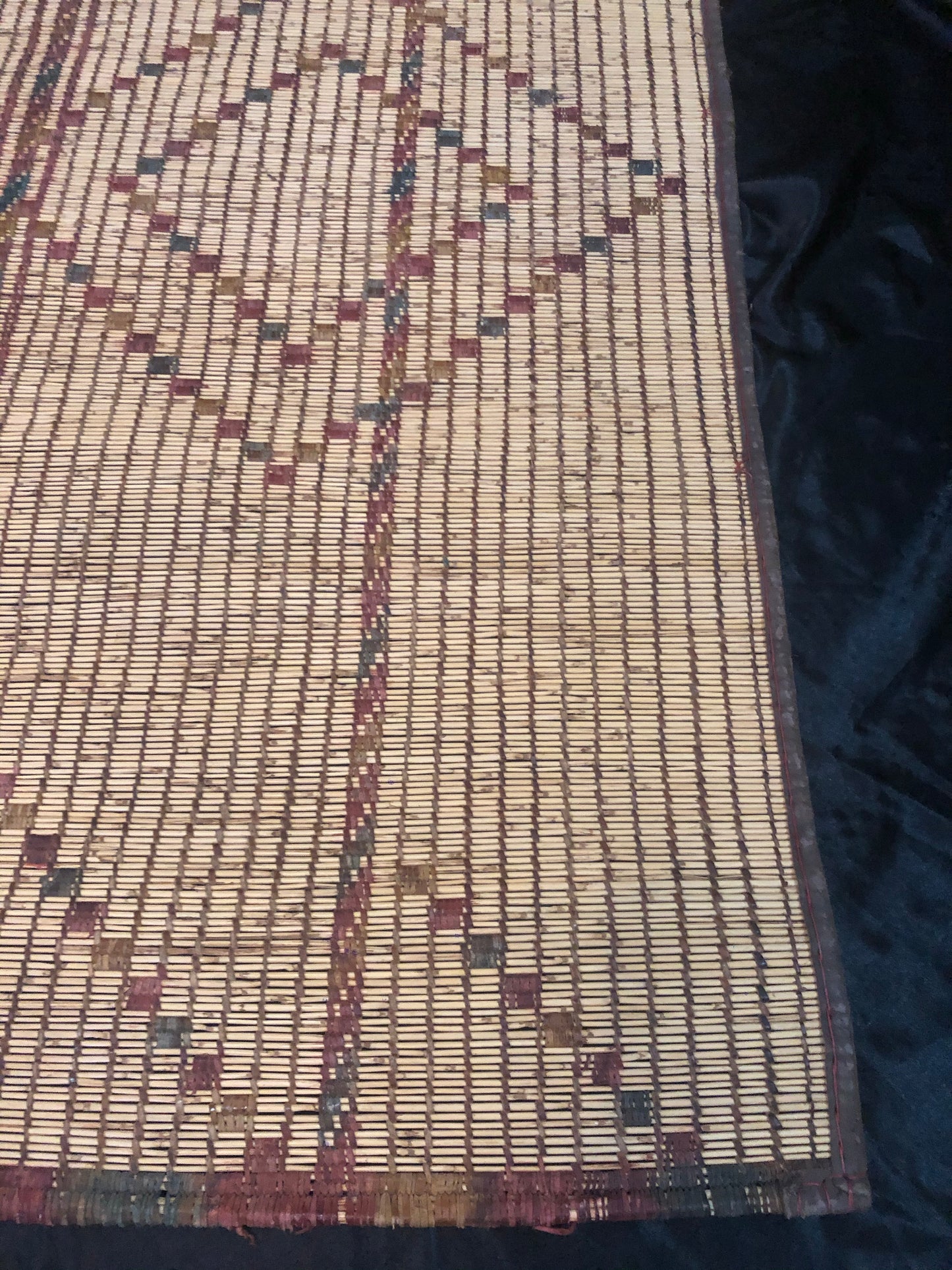 Vintage Small Handmade Tuareg Mat Area Rug - ( 103 Cm × 97 Cm ) Authentic Ethnic Tribal Nomadic Sahara Desert Rug - MarrakeshLoom