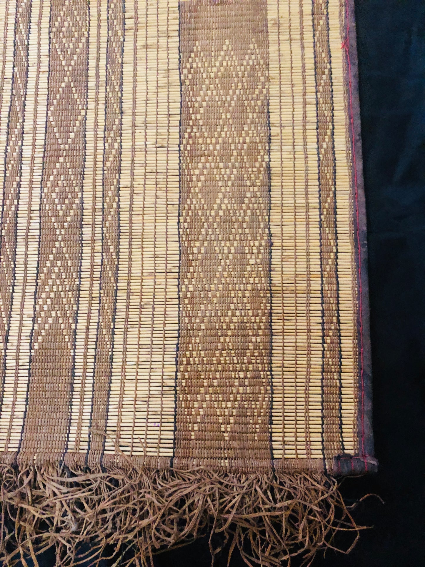 Vintage Handmade Tuareg Mat Area Rug - 5.31 FT × 3.77 FT ( 162 Cm × 115 Cm ) Authentic Ethnic Tribal Nomadic Sahara Desert Rug - MarrakeshLoom
