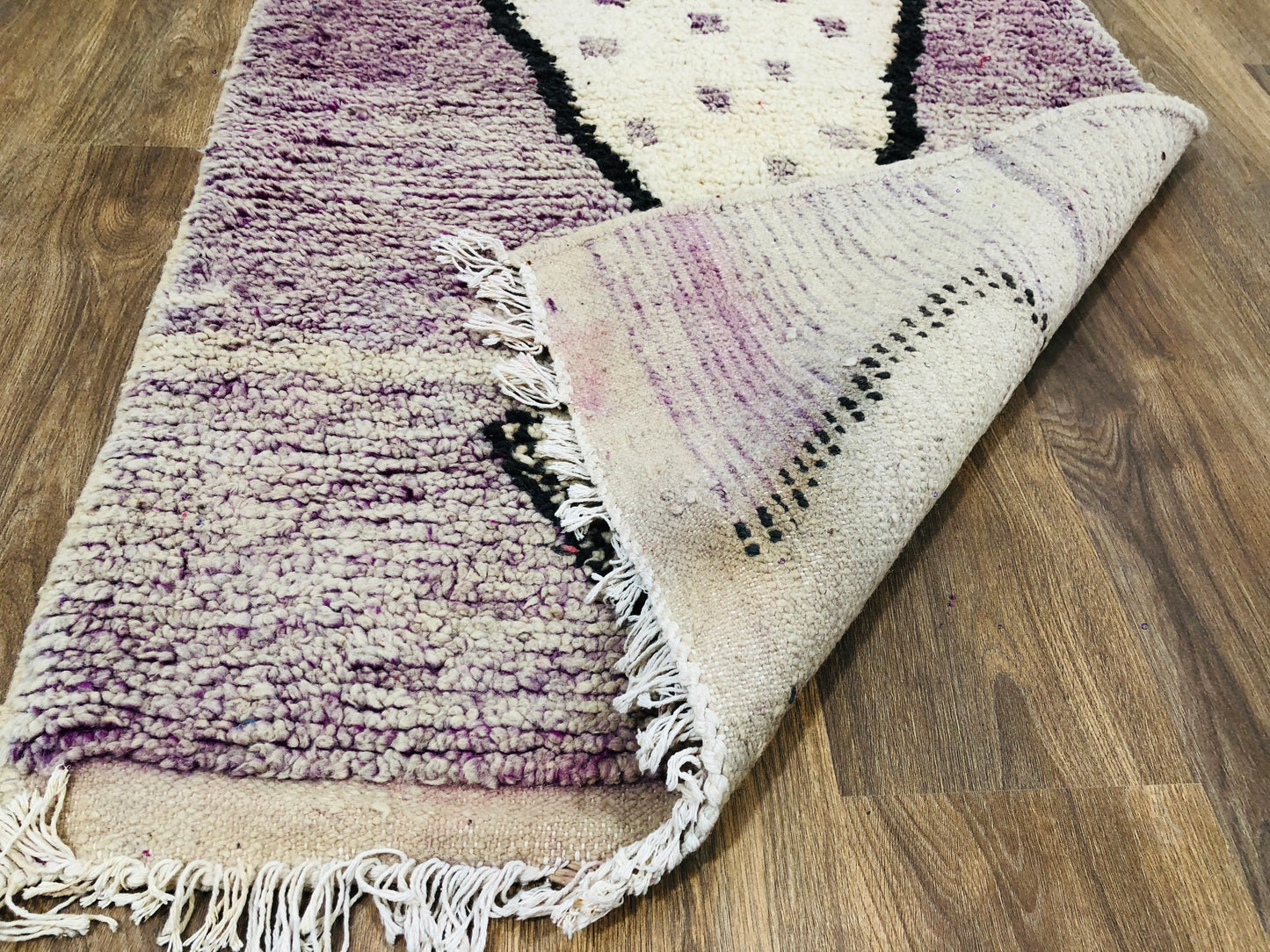 Vintage Moroccan Berber Wool Boujaad Runner - 7.80 FT × 2.78 FT ( 238 Cm × 85 Cm ), Authentic Boujad Carpet - MarrakeshLoom