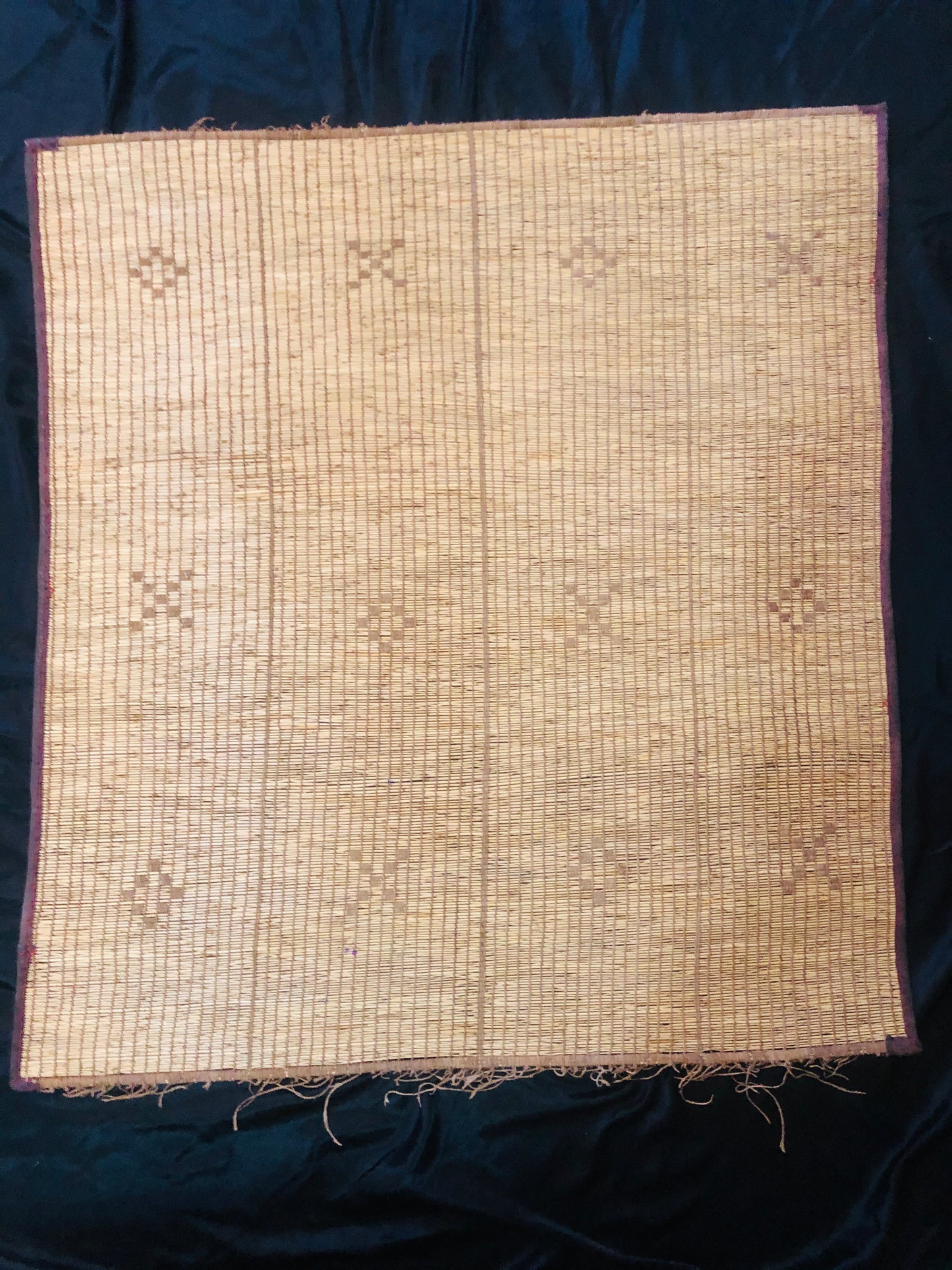 Vintage Small Handmade Tuareg Mat Area Rug - ( 103 Cm × 97 Cm ) Authentic Ethnic Tribal Nomadic Sahara Desert Rug - MarrakeshLoom