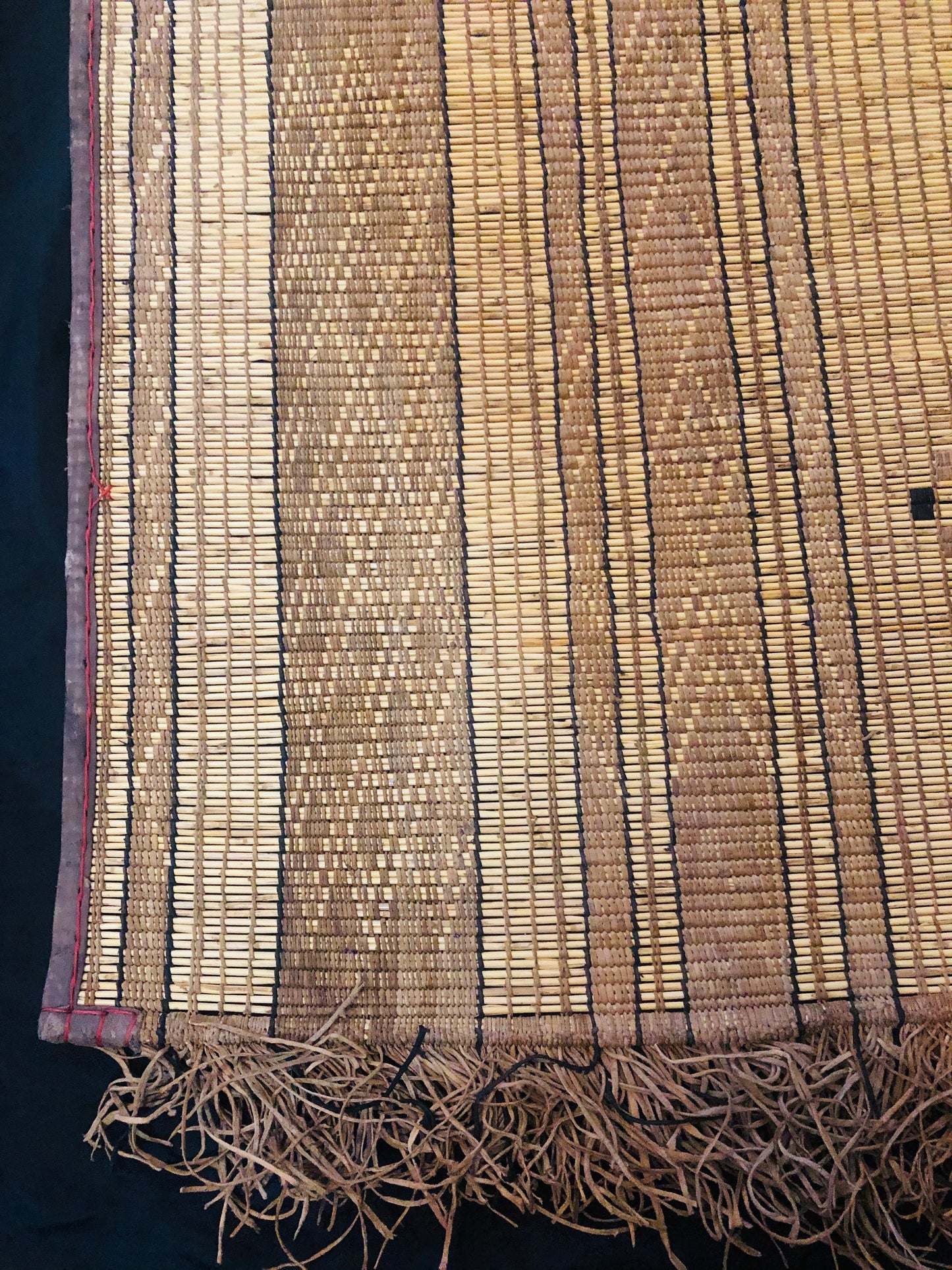 Vintage Handmade Tuareg Mat Area Rug - 5.31 FT × 3.77 FT ( 162 Cm × 115 Cm ) Authentic Ethnic Tribal Nomadic Sahara Desert Rug - MarrakeshLoom