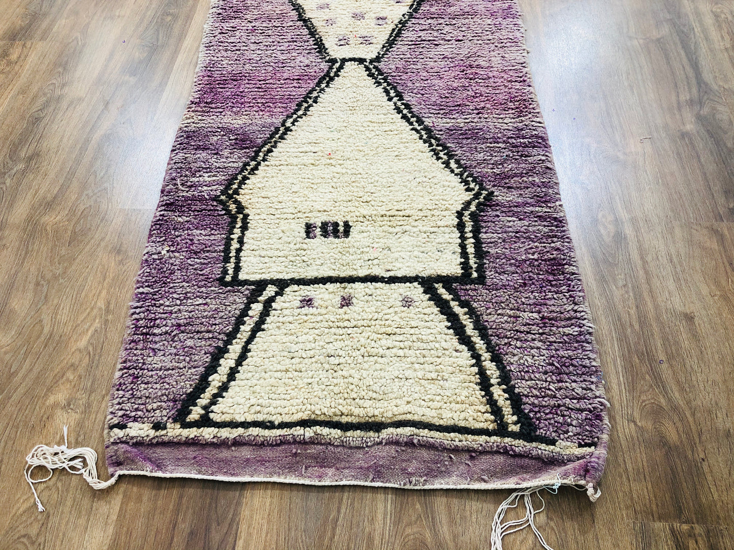 Vintage Moroccan Berber Wool Boujaad Runner - 7.80 FT × 2.78 FT ( 238 Cm × 85 Cm ), Authentic Boujad Carpet - MarrakeshLoom