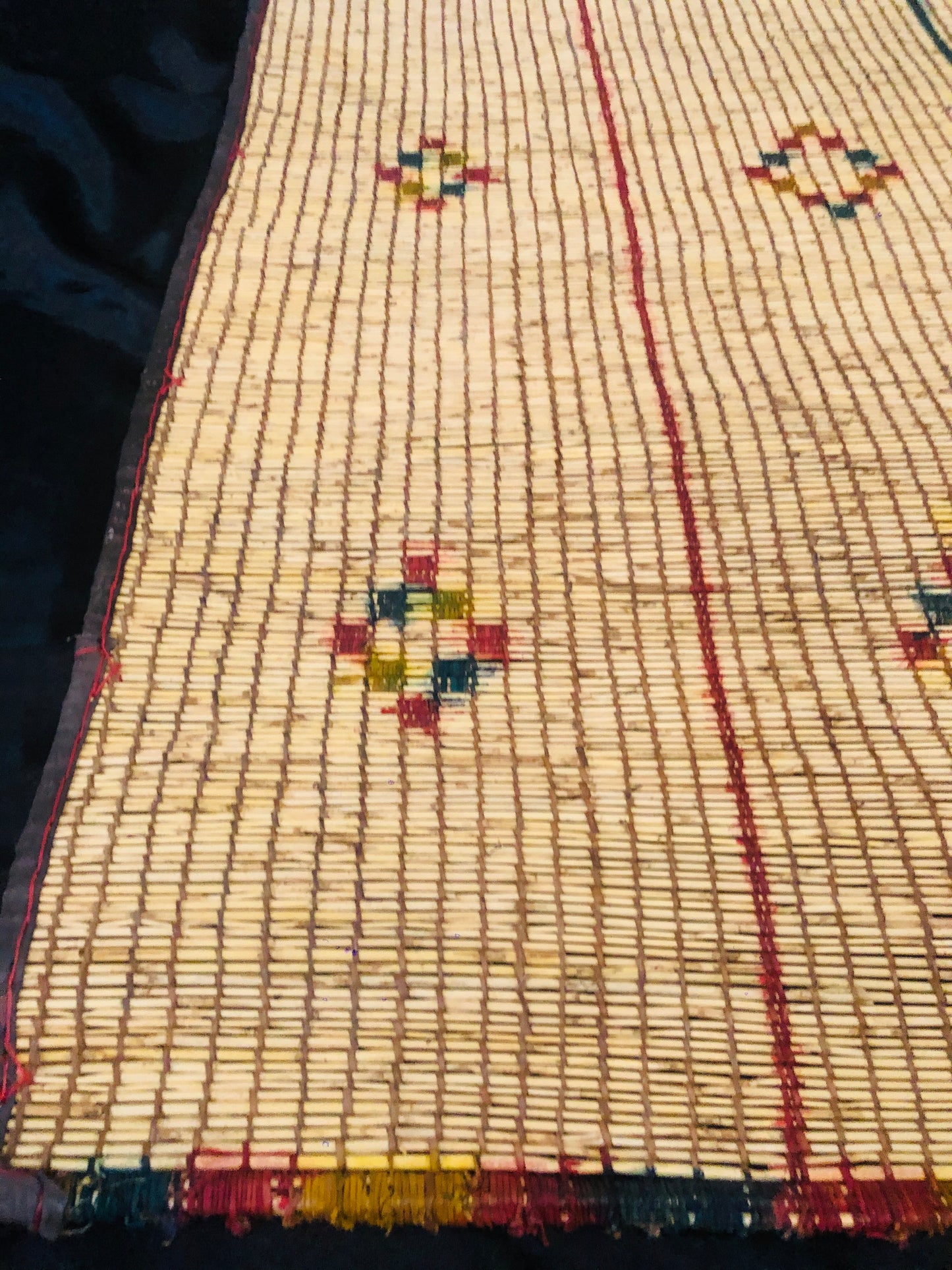 Vintage Small Handmade Tuareg Mat Area Rug - ( 106 Cm × 96 Cm ) Authentic Ethnic Tribal Nomadic Sahara Desert Rug - MarrakeshLoom