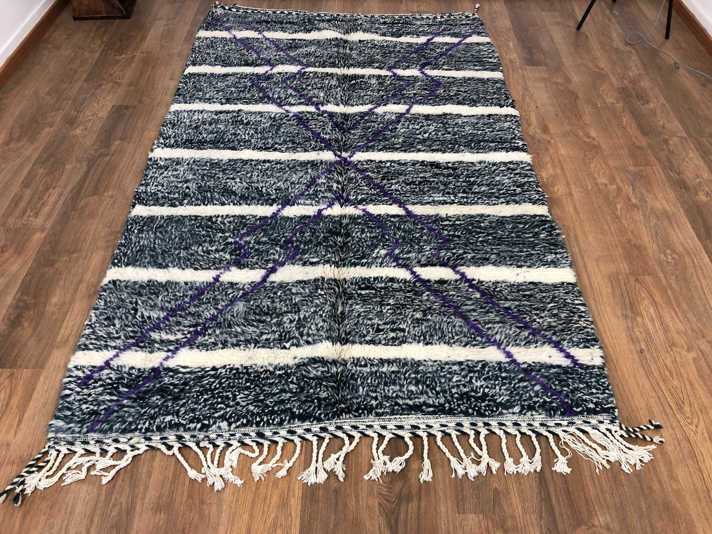 Handmade Moroccan Berber Beni Ourain Rug - 8.53 FT x 5.05 FT ( 260 x 154 Cm ) Authentic handwoven carpet , Free Shipping - MarrakeshLoom