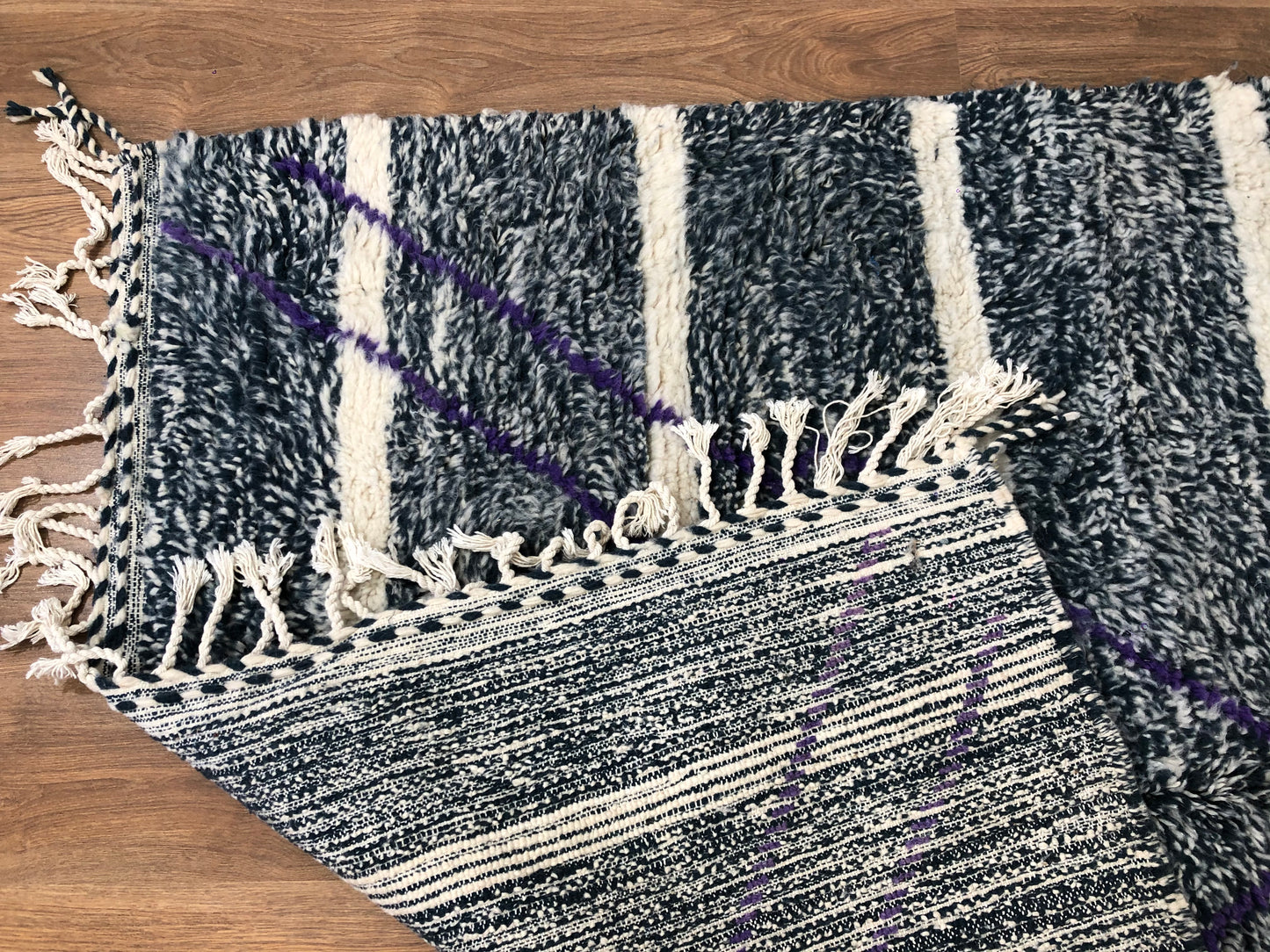 Handmade Moroccan Berber Beni Ourain Rug - 8.53 FT x 5.05 FT ( 260 x 154 Cm ) Authentic handwoven carpet , Free Shipping - MarrakeshLoom
