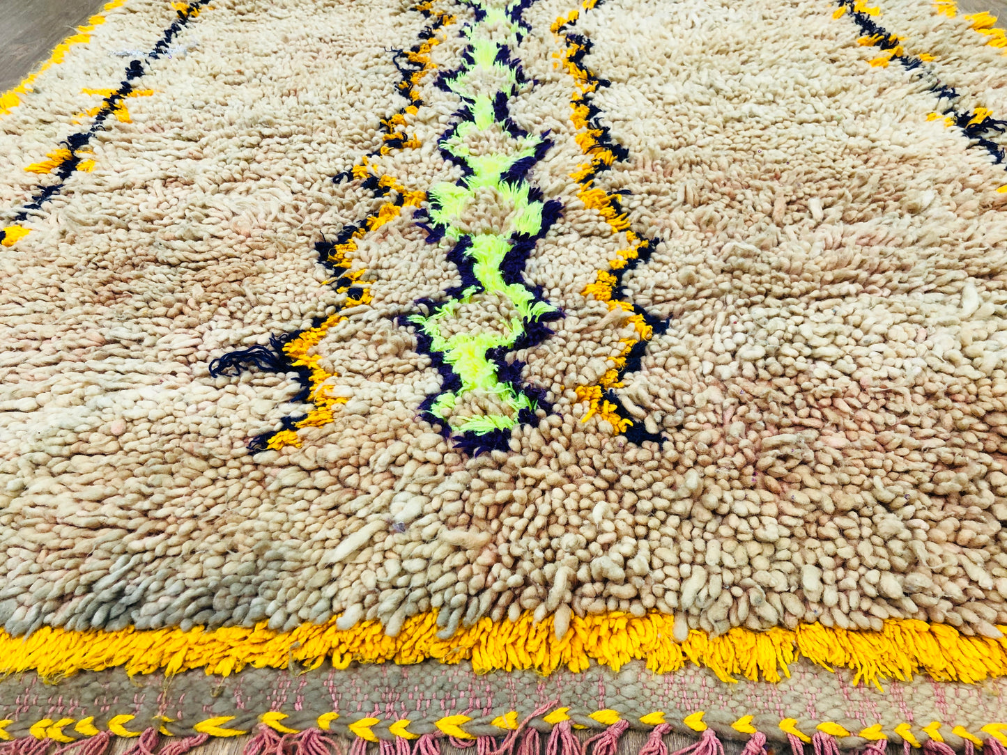 Vintage Moroccan Berber wool Rug - ( 263 × 130 Cm ) - MarrakeshLoom