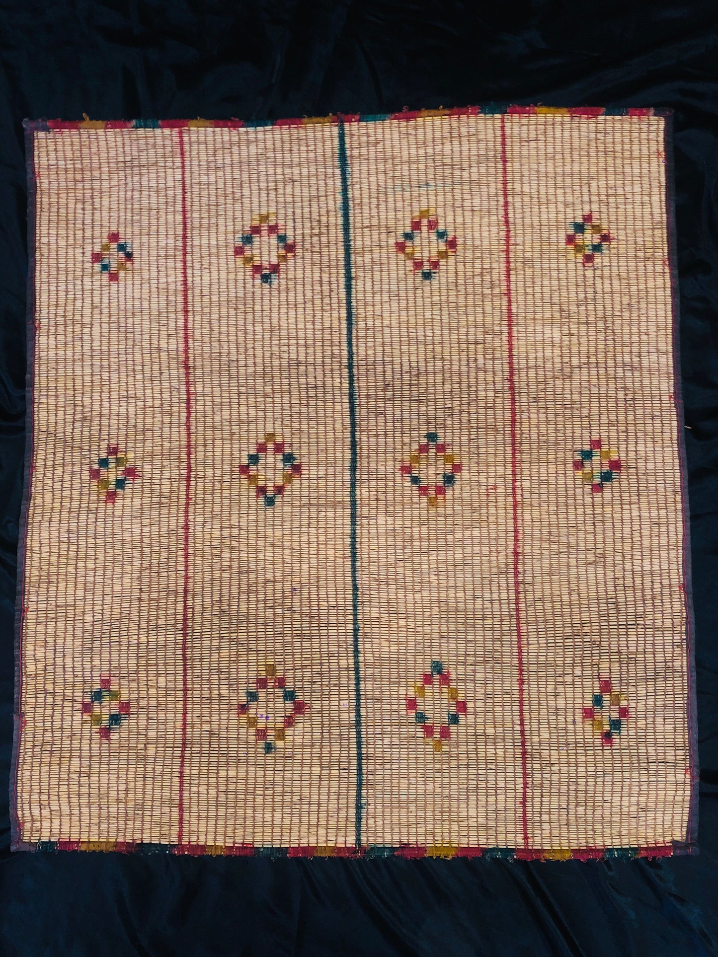 Vintage Small Handmade Tuareg Mat Area Rug - ( 106 Cm × 96 Cm ) Authentic Ethnic Tribal Nomadic Sahara Desert Rug - MarrakeshLoom