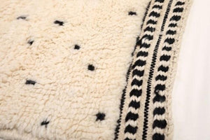 Custom Handmade Moroccan White Wool & Black Dots Beni Ourain Rug - MarrakeshLoom