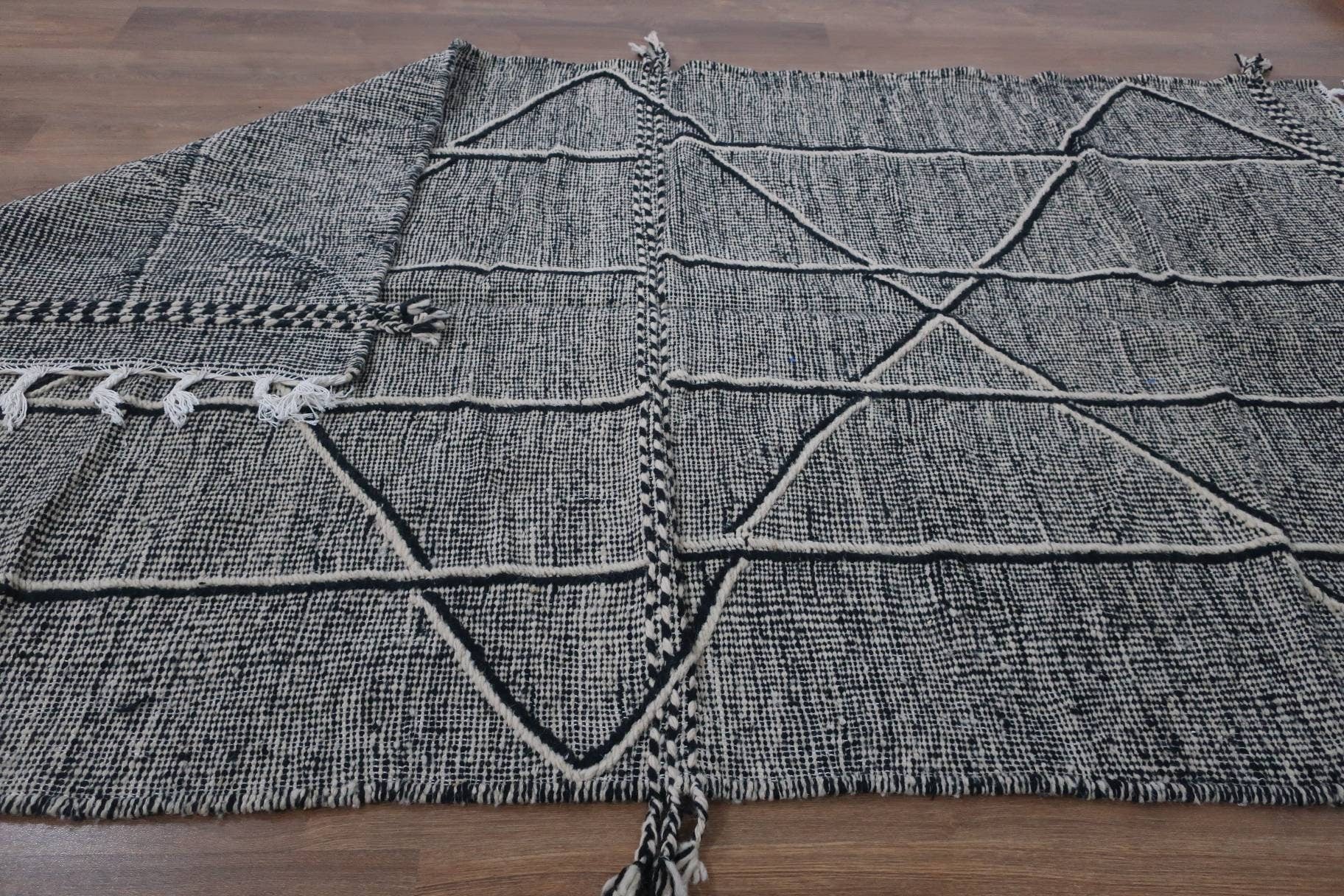 Custom Mid-Century Handwoven Kelim Moroccan Zanafi Rug - MarrakeshLoom