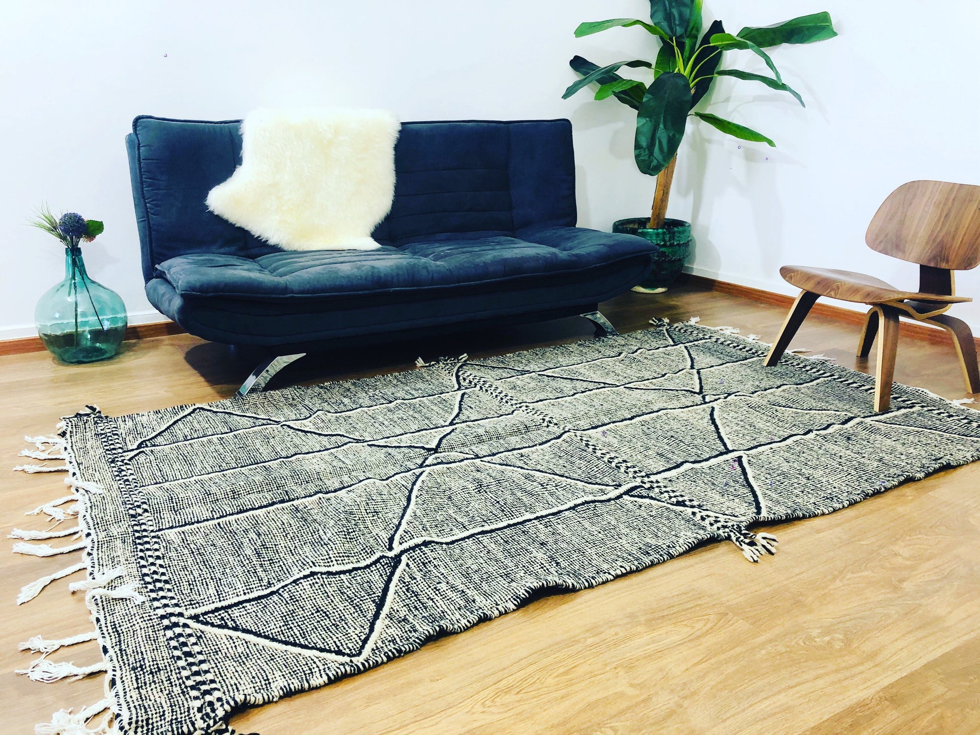 Custom Mid-Century Handwoven Kelim Moroccan Zanafi Rug - MarrakeshLoom