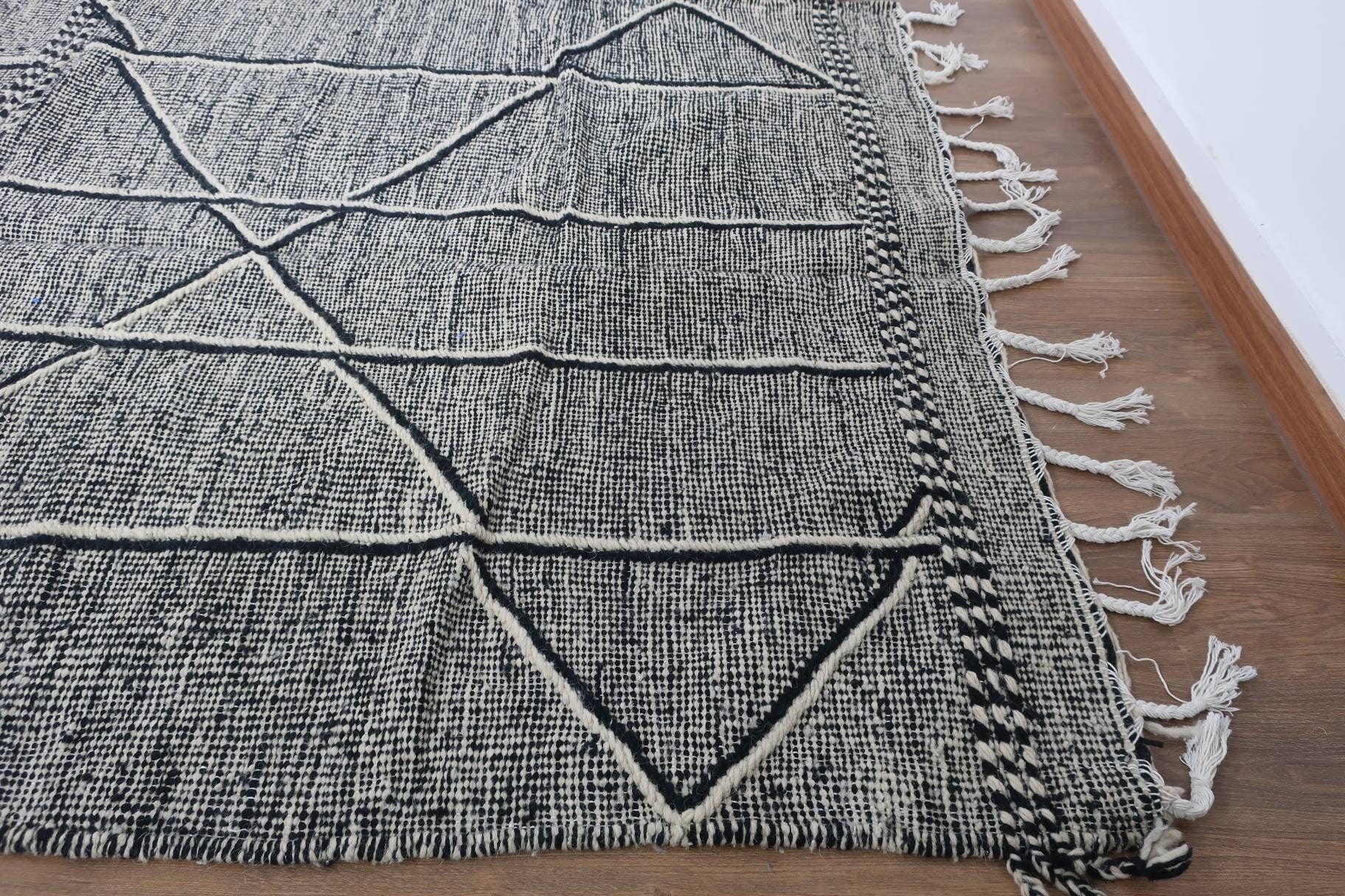 Custom Mid-Century Handwoven Kelim Moroccan Zanafi Rug - MarrakeshLoom