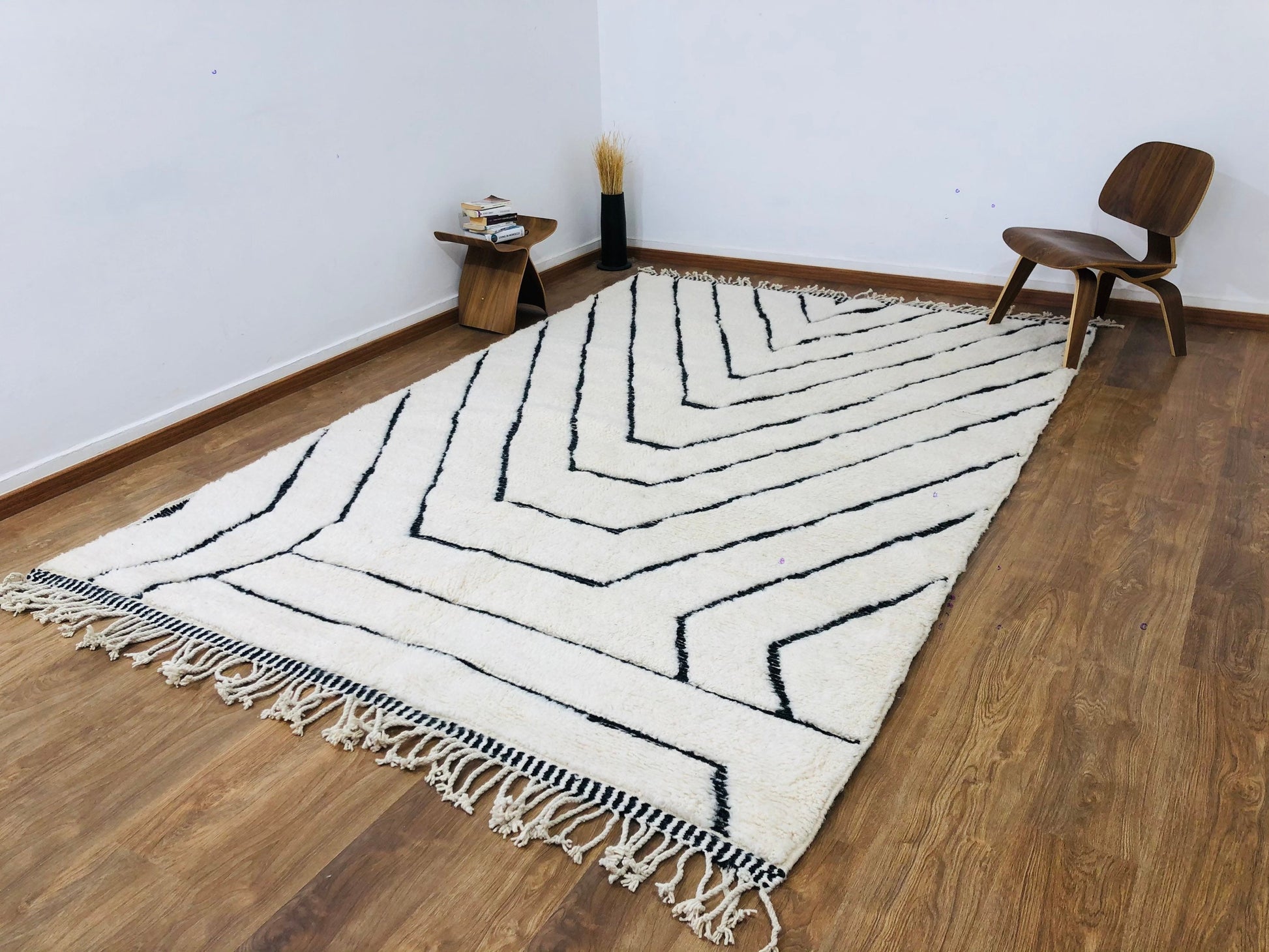 Custom Handmade Moroccan Geometric White and Black Wool Beni Ourain Rug - MarrakeshLoom