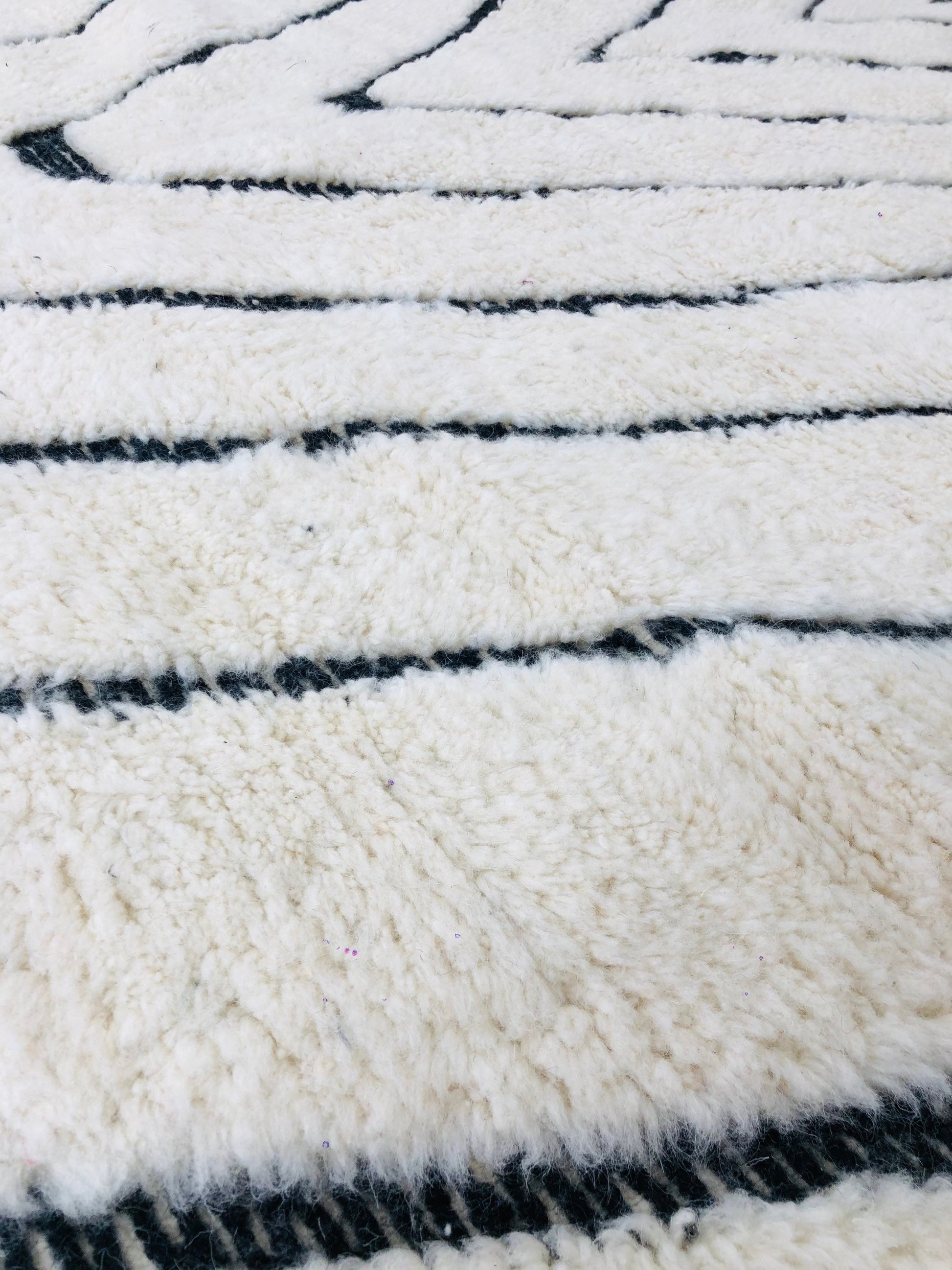 Custom Handmade Moroccan Geometric White and Black Wool Beni Ourain Rug - MarrakeshLoom