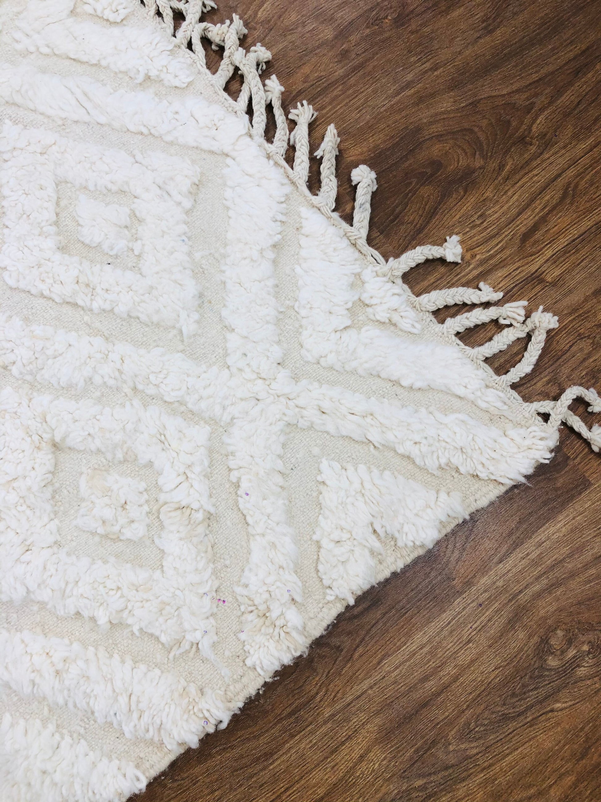 Custom White Handmade Moroccan Beni Ourain Rug - MarrakeshLoom