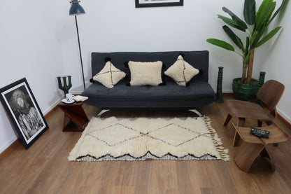 Moroccan Beni Ourain rug  "Lilla" - 160 CM x 104 CM - MarrakeshLoom